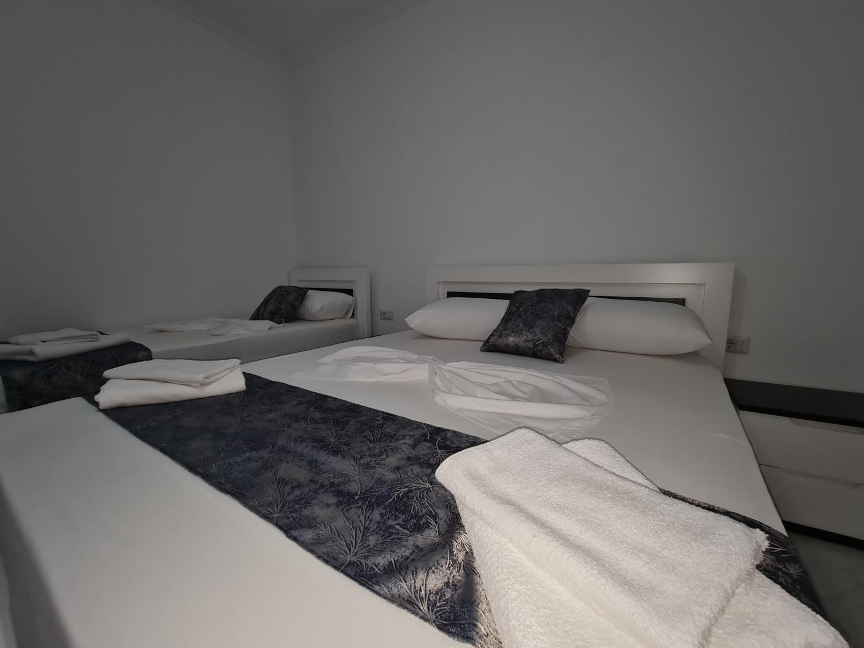Eos ApartHotel