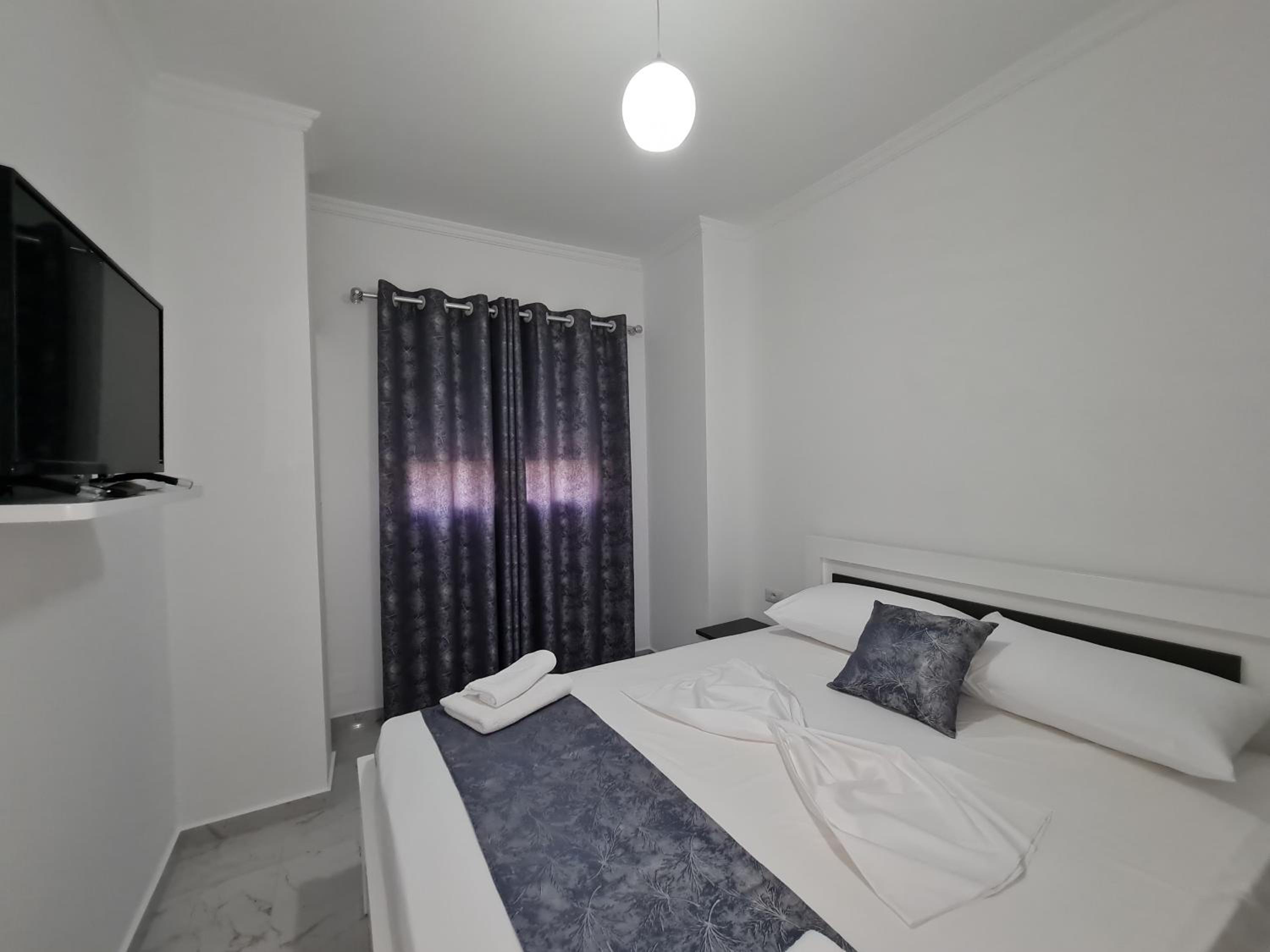 Eos ApartHotel
