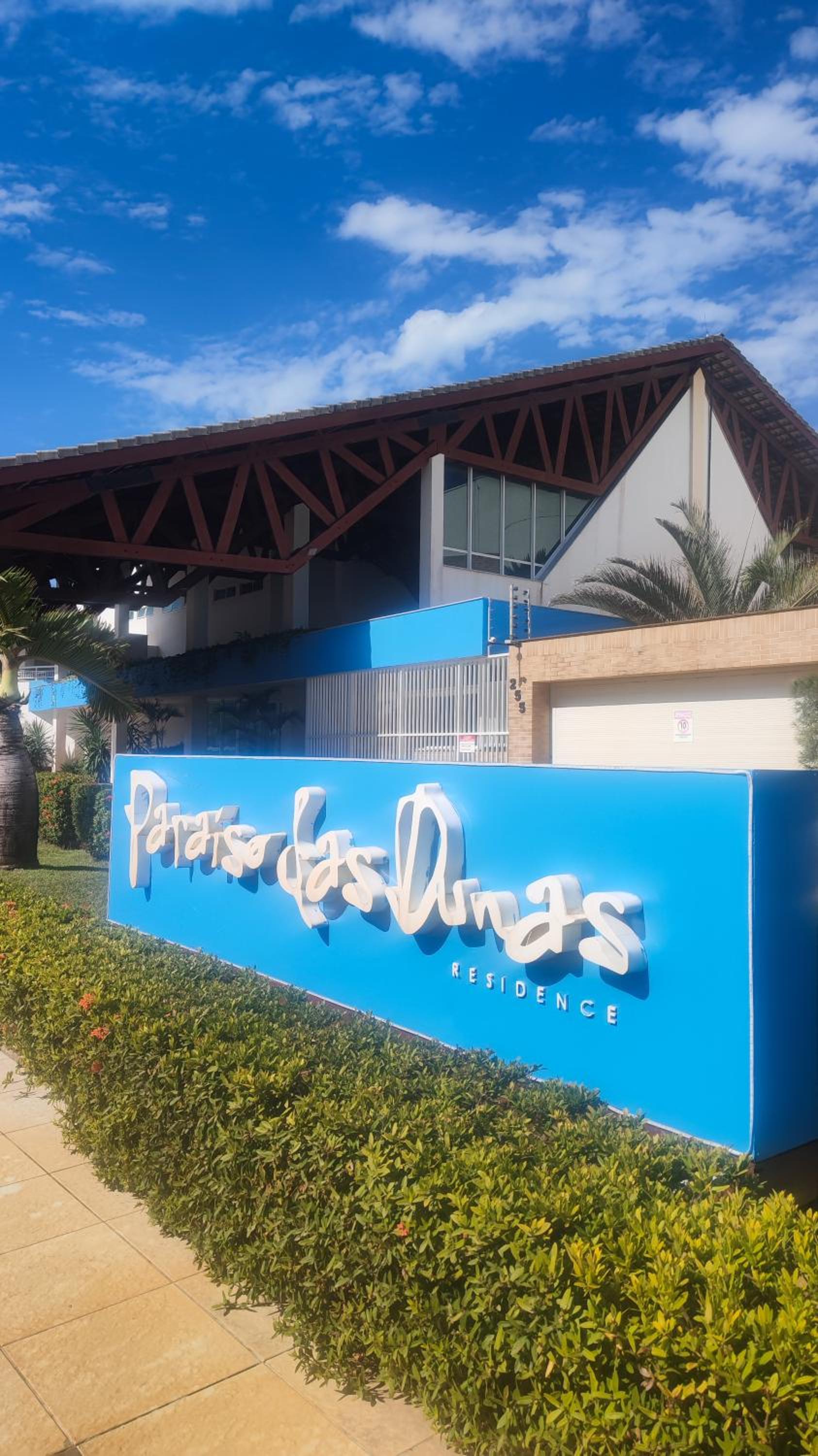 Hotel Apto Vista Mar alto padrão Paraíso das Dunas - Image 1