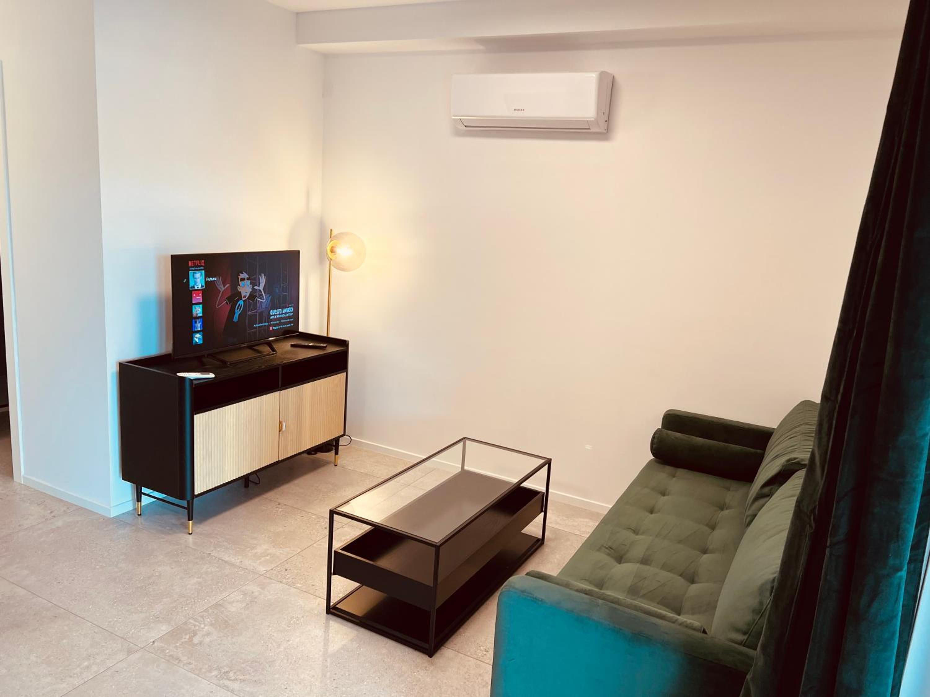 Marisabella Suite Spa 2 view 4