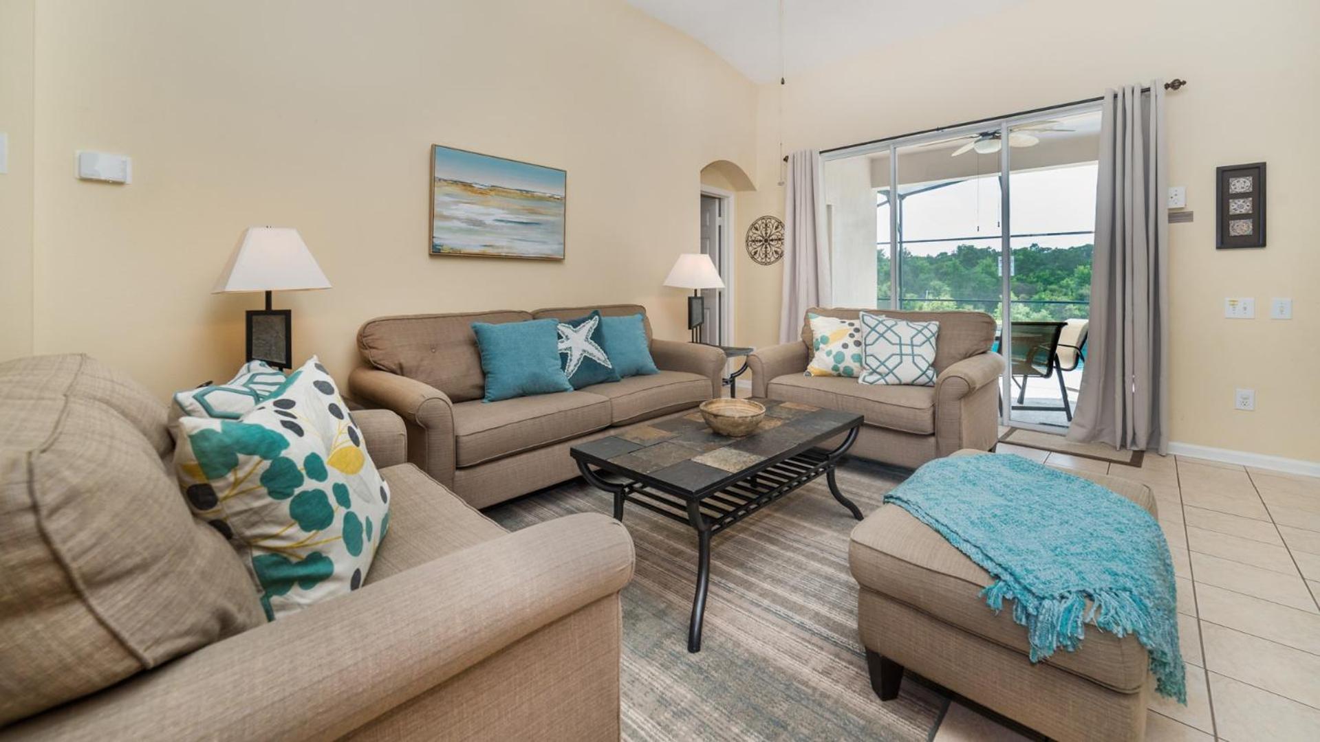 8137 Sun Palm view 3