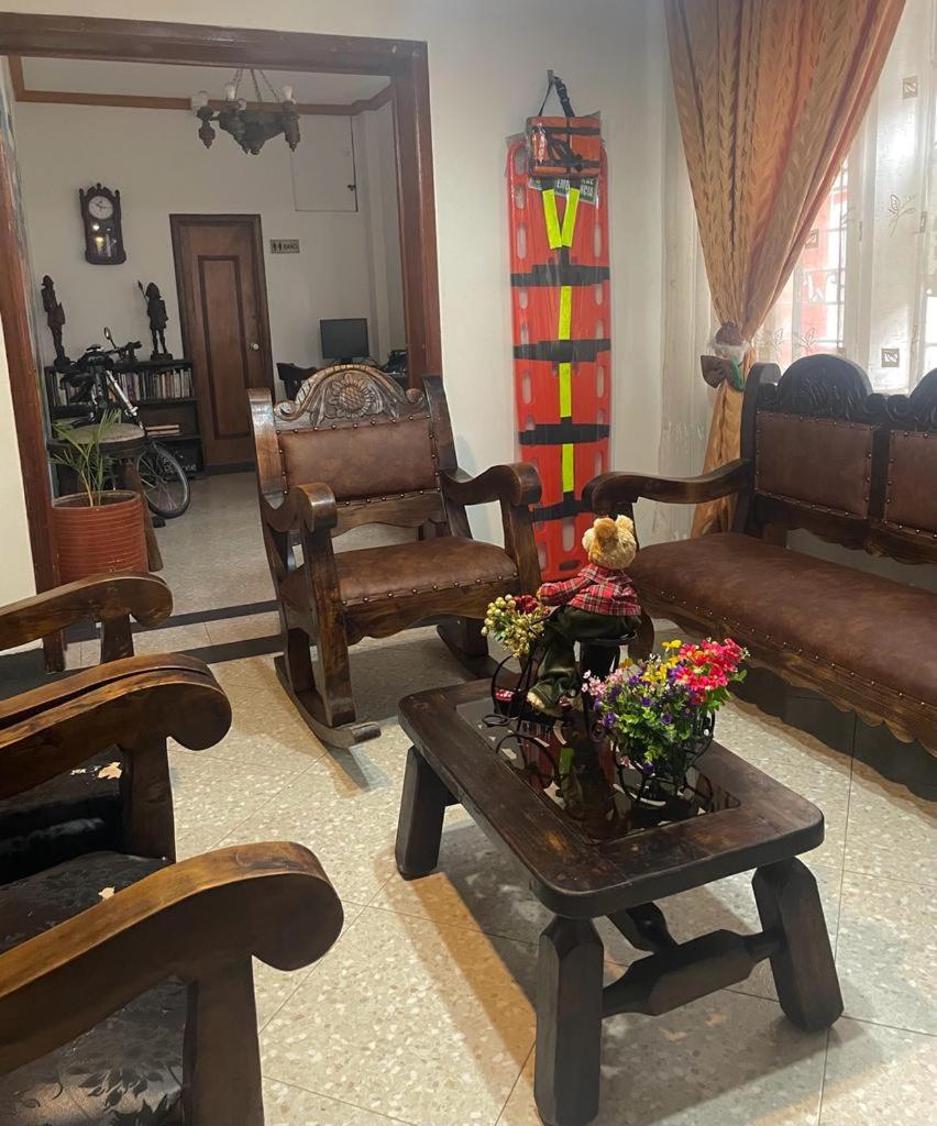 Hostal Internacional - Hostel