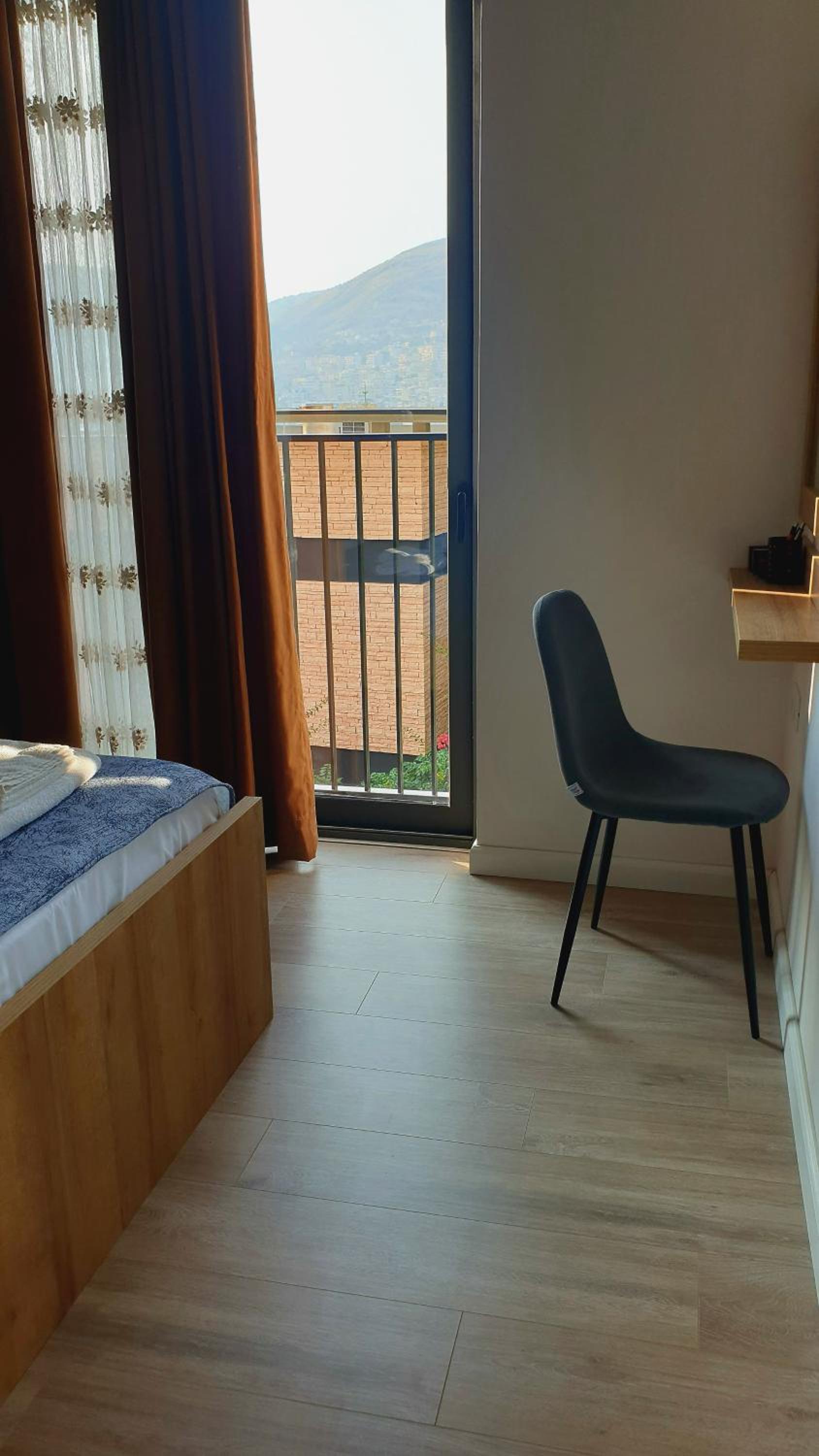 2F Saranda Apartment