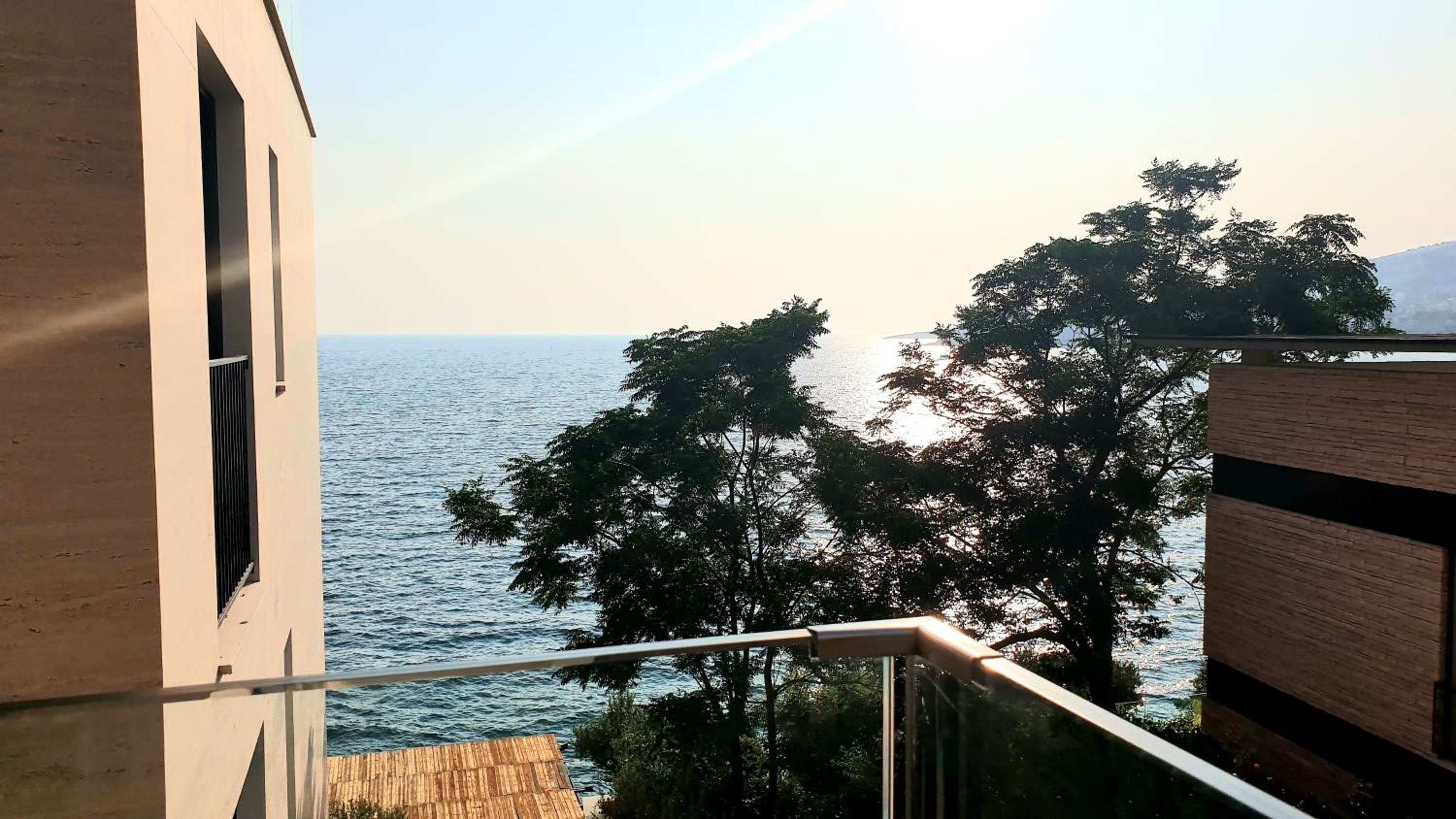 2F Saranda Apartment
