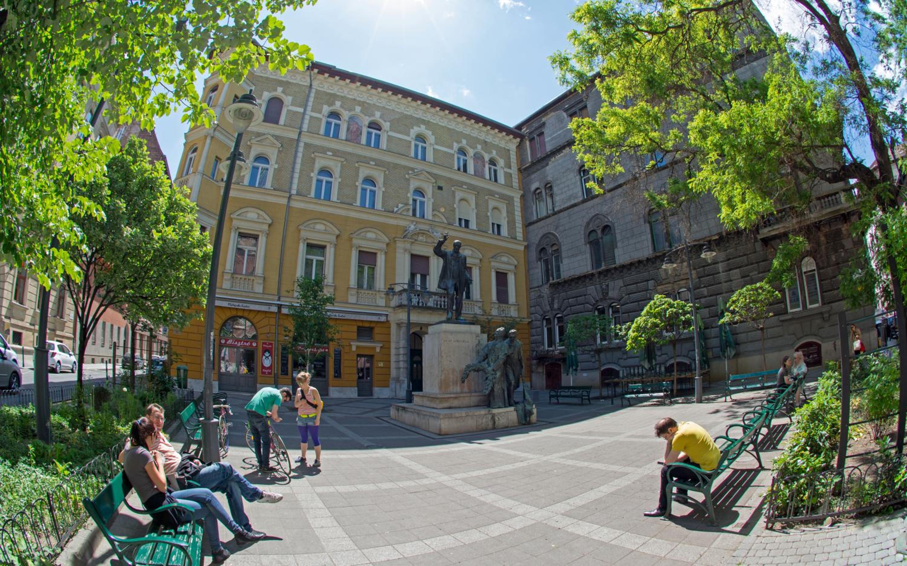 Photo 13