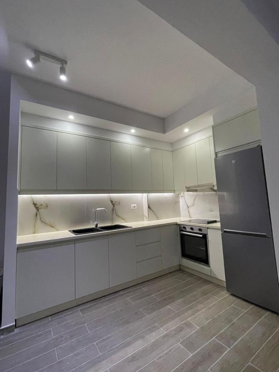 SEA & SUN APARTMENT