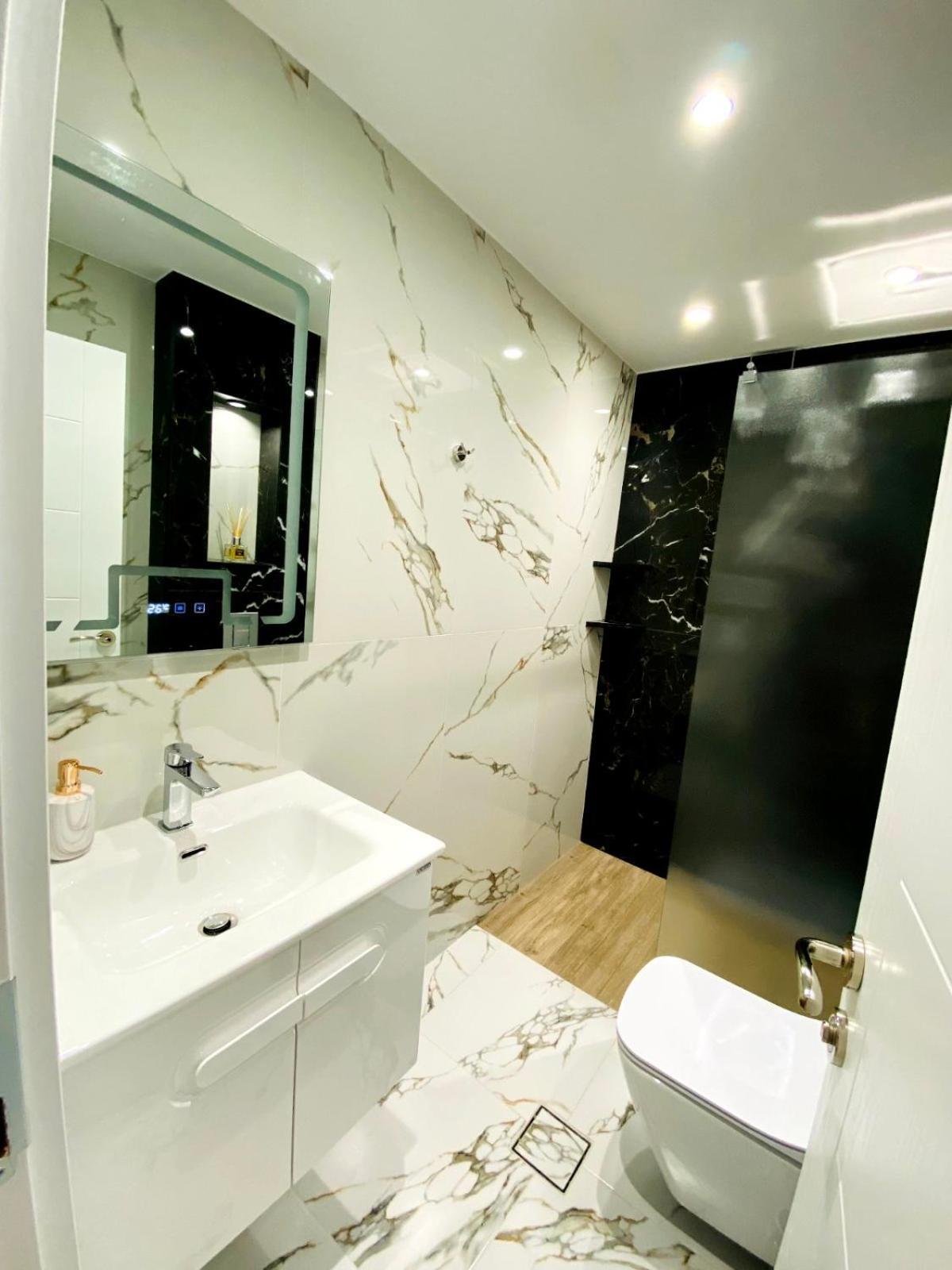 DiP HOME APARTMENTS