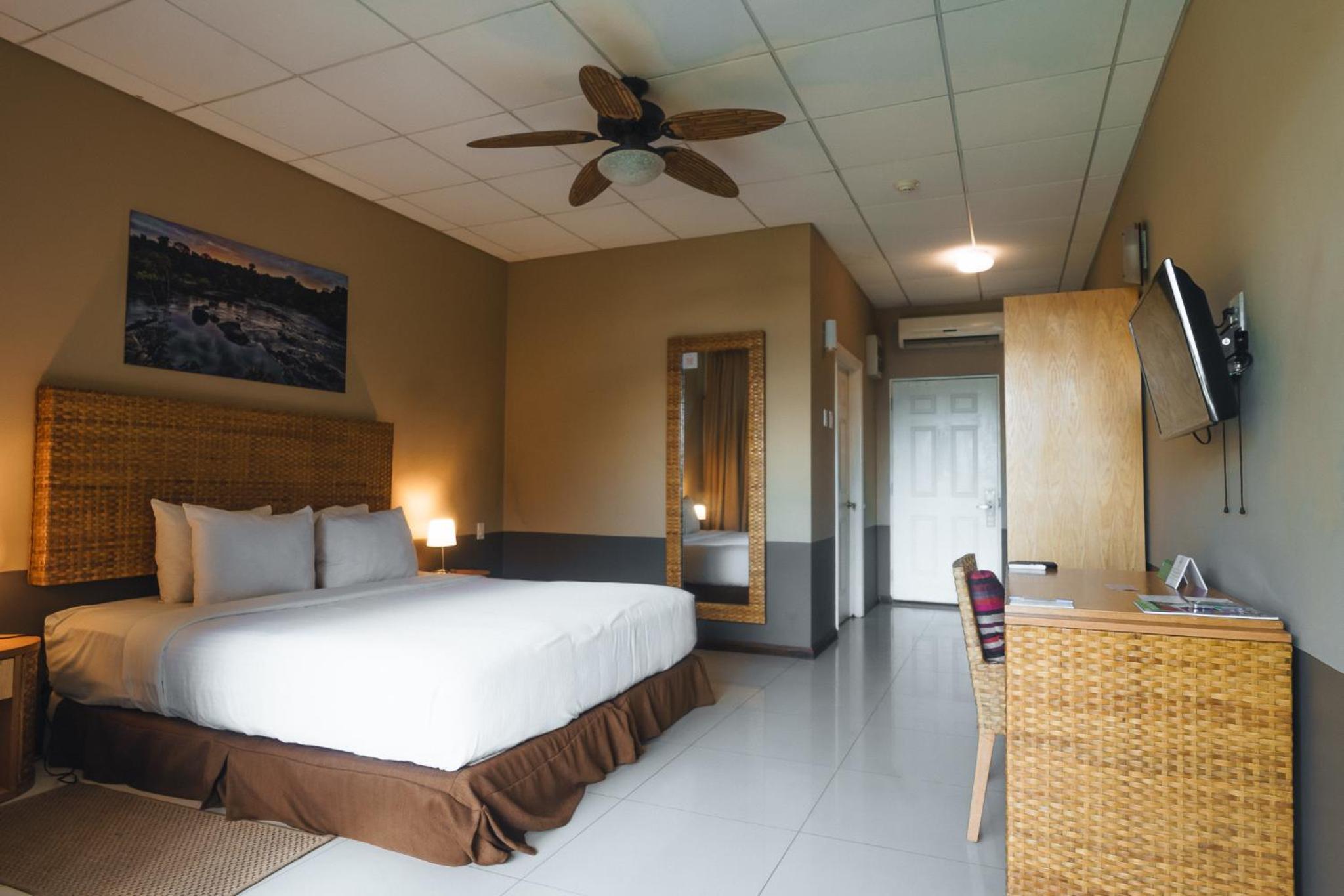 Jacana Amazon Wellness Resort