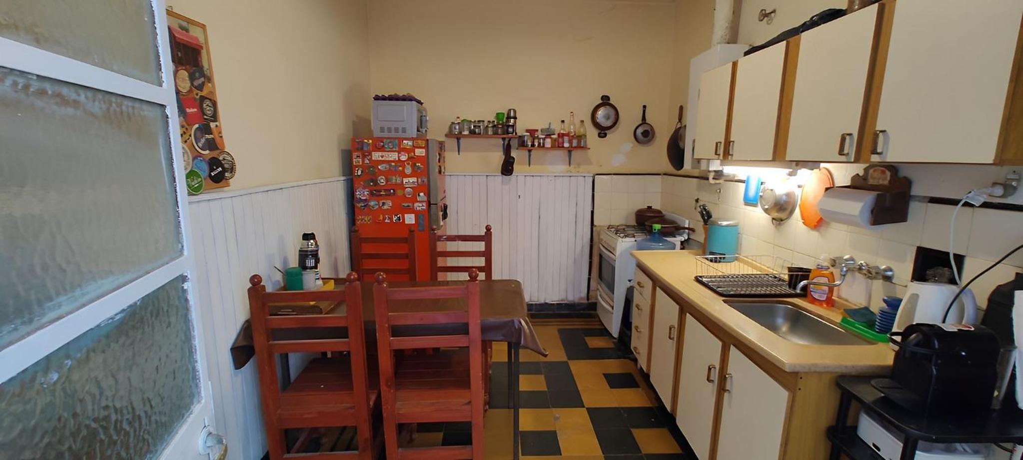 Habitación Privada en casa compartida, para mujeres, parejas, grupo mixto