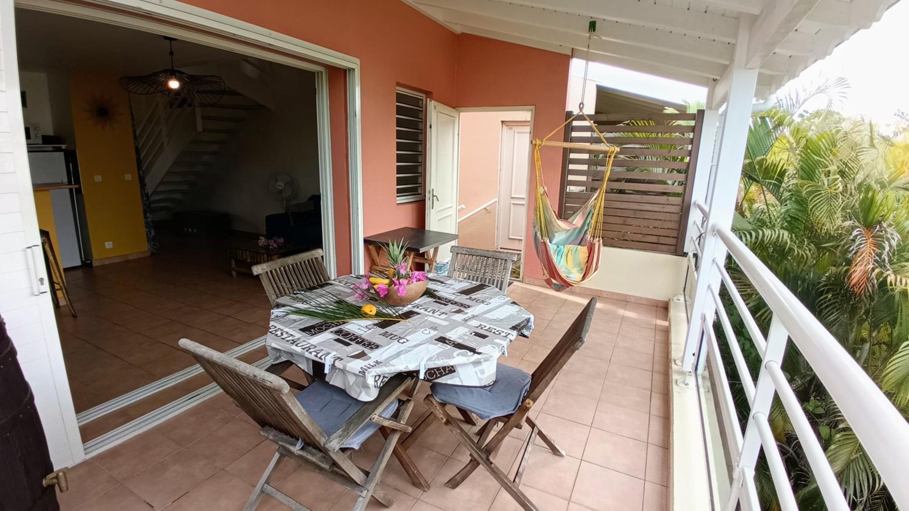 Cristal Duplex T3 au Gosier avec sa vue mer view 2
