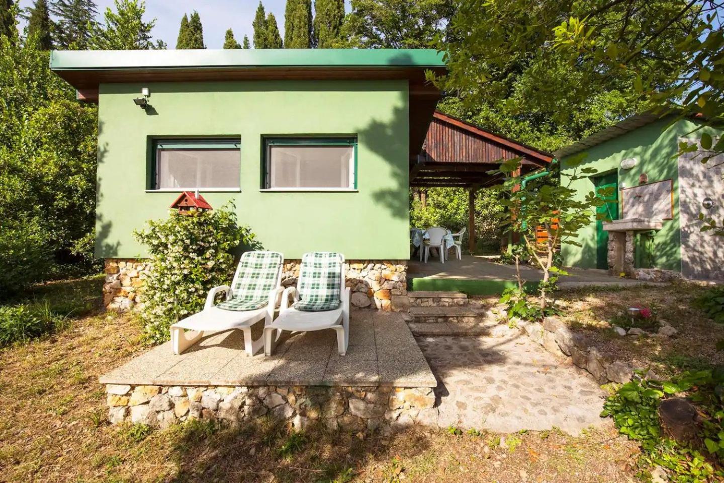 Tiny house Laurel view 3