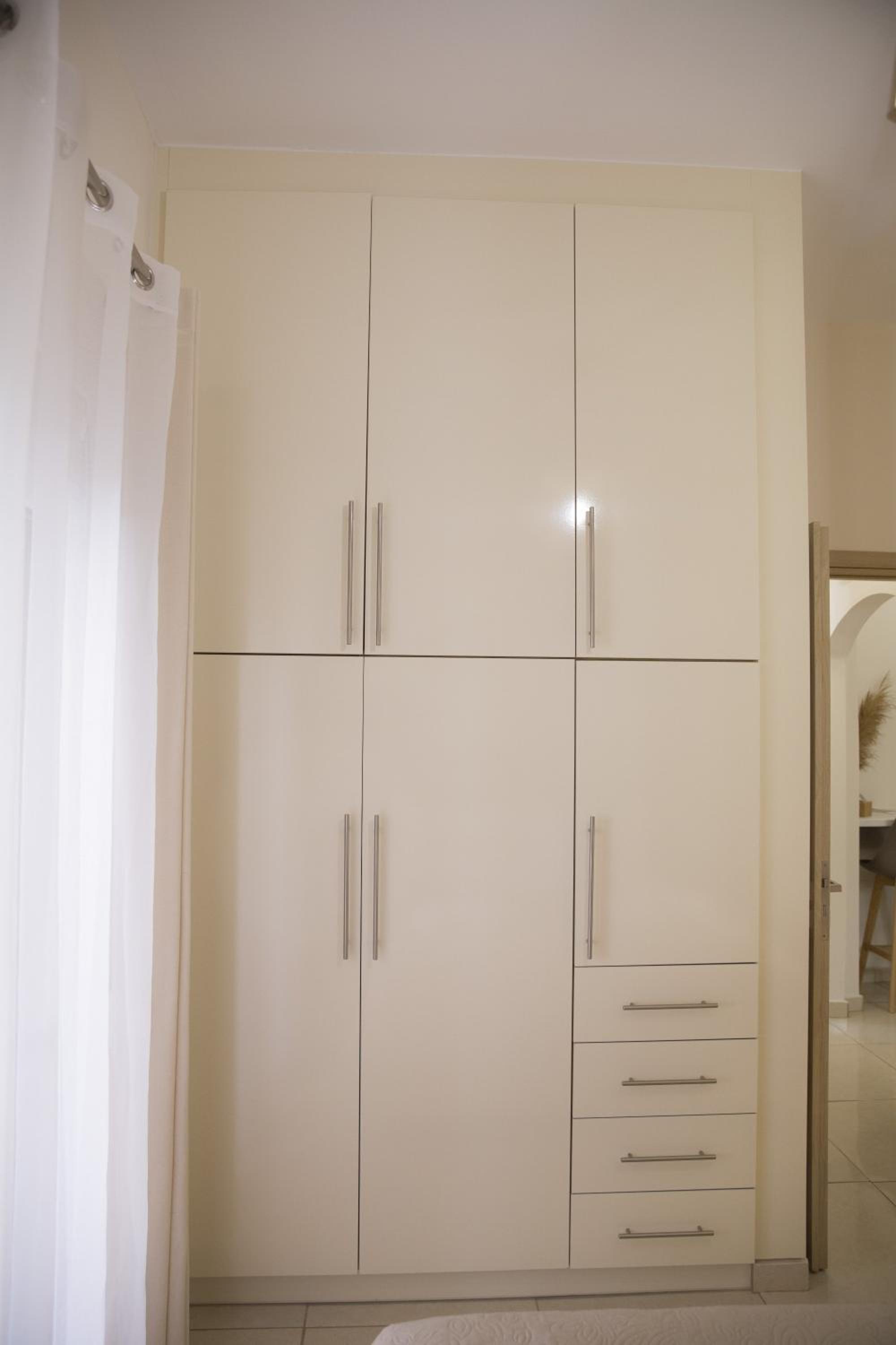 Diogenis Deluxe Apartment