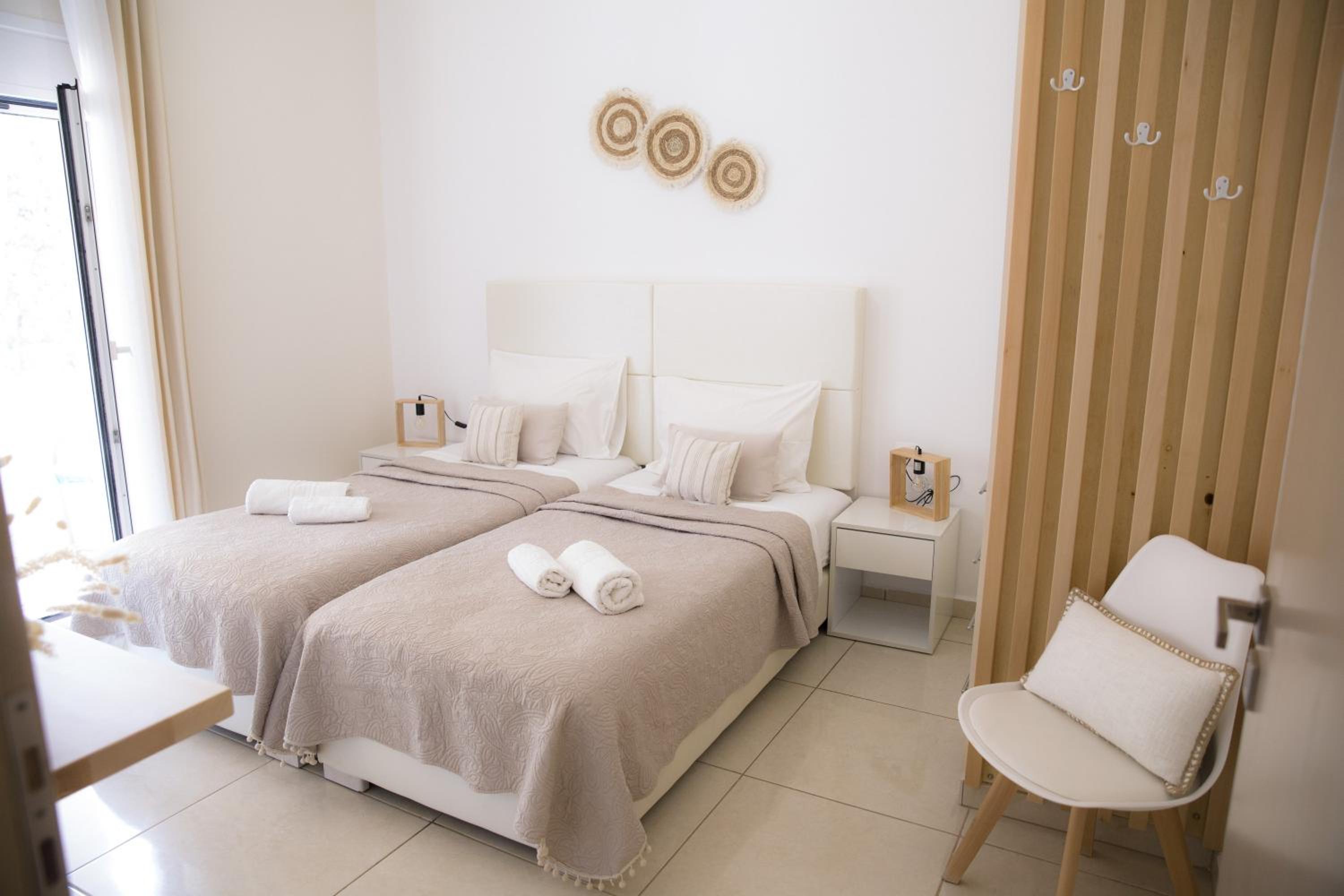 Diogenis Deluxe Apartment