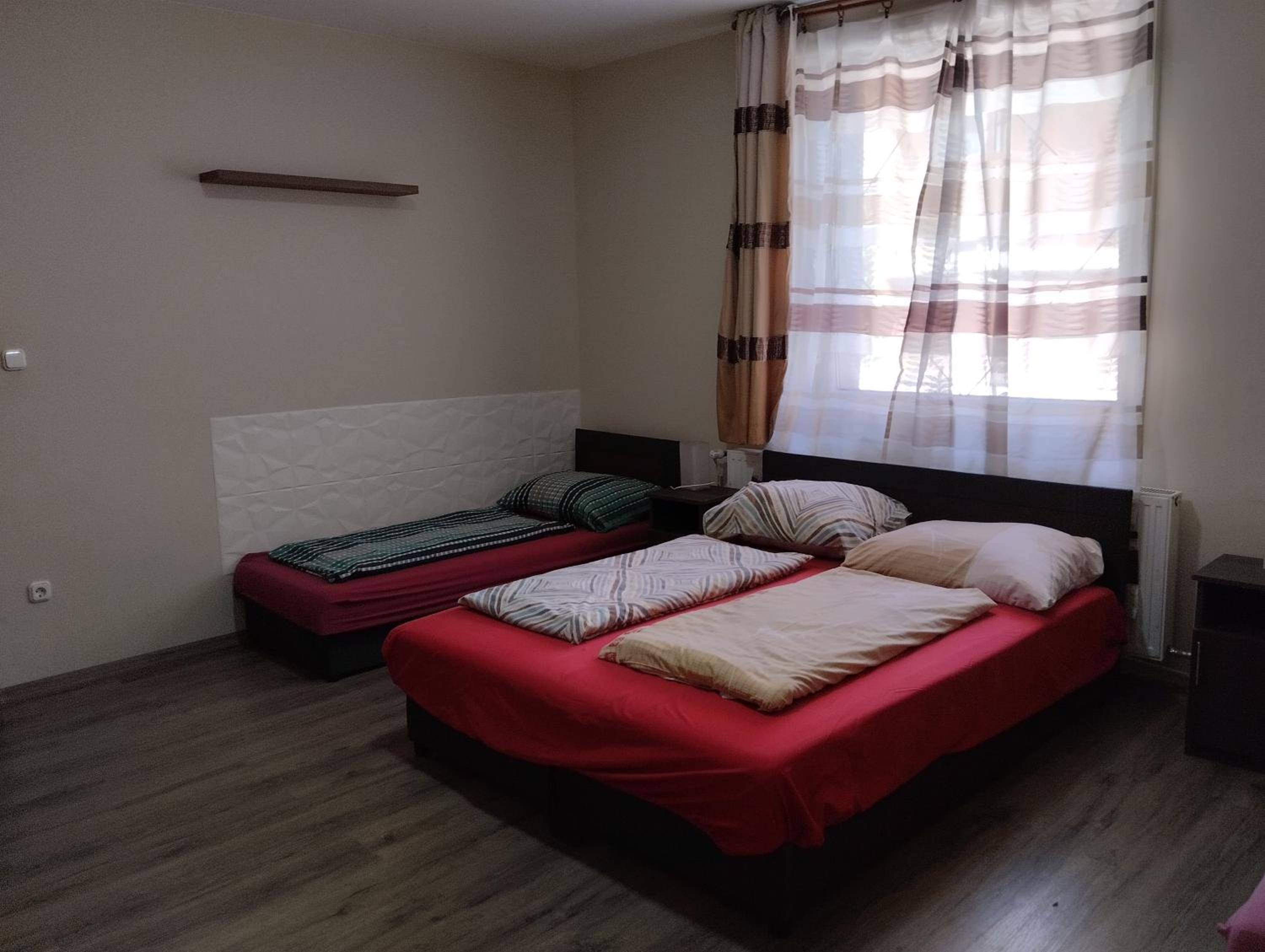 Pipacs Apartman