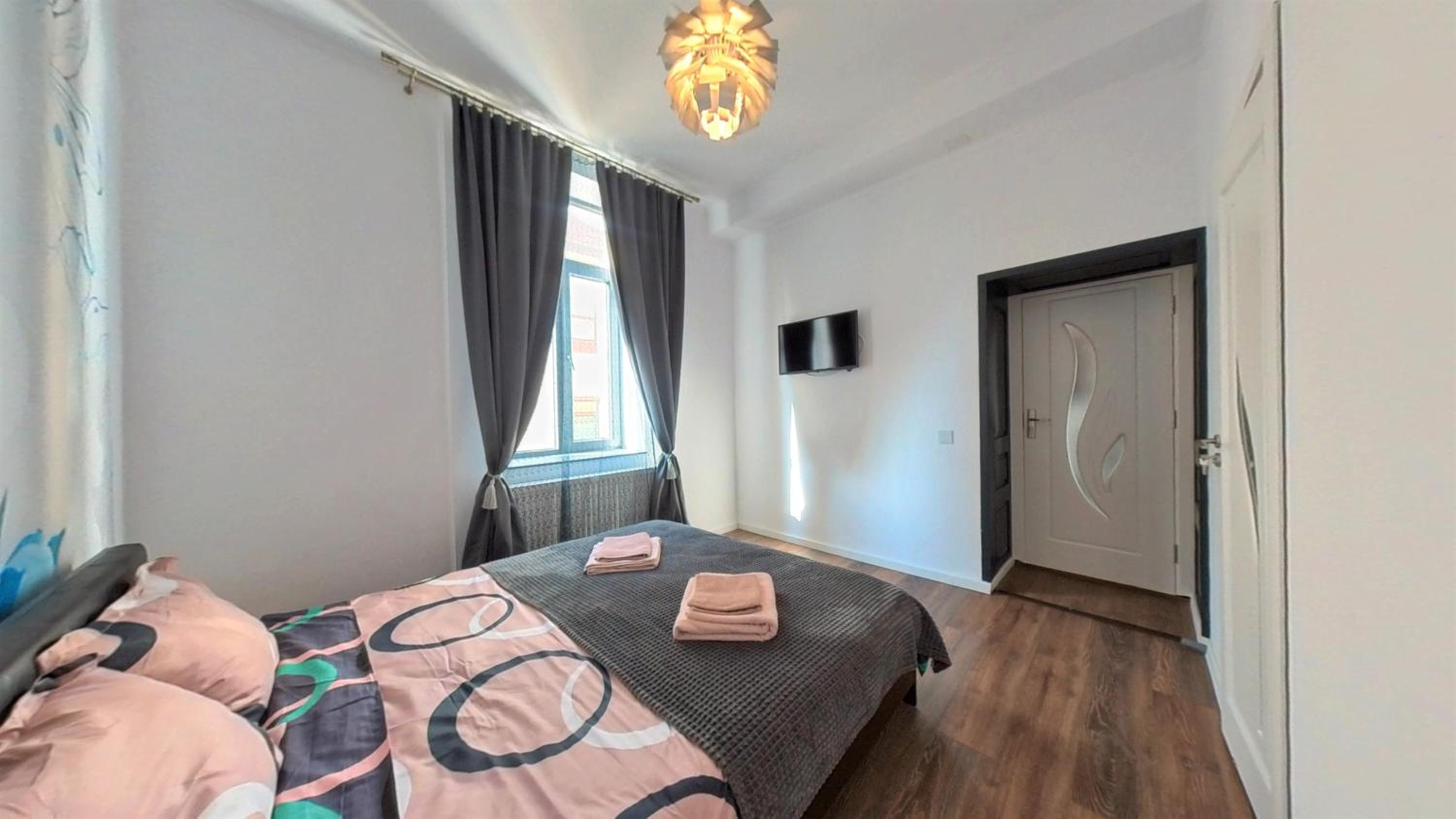 The Muse - Kronstadt Long Street Apartments