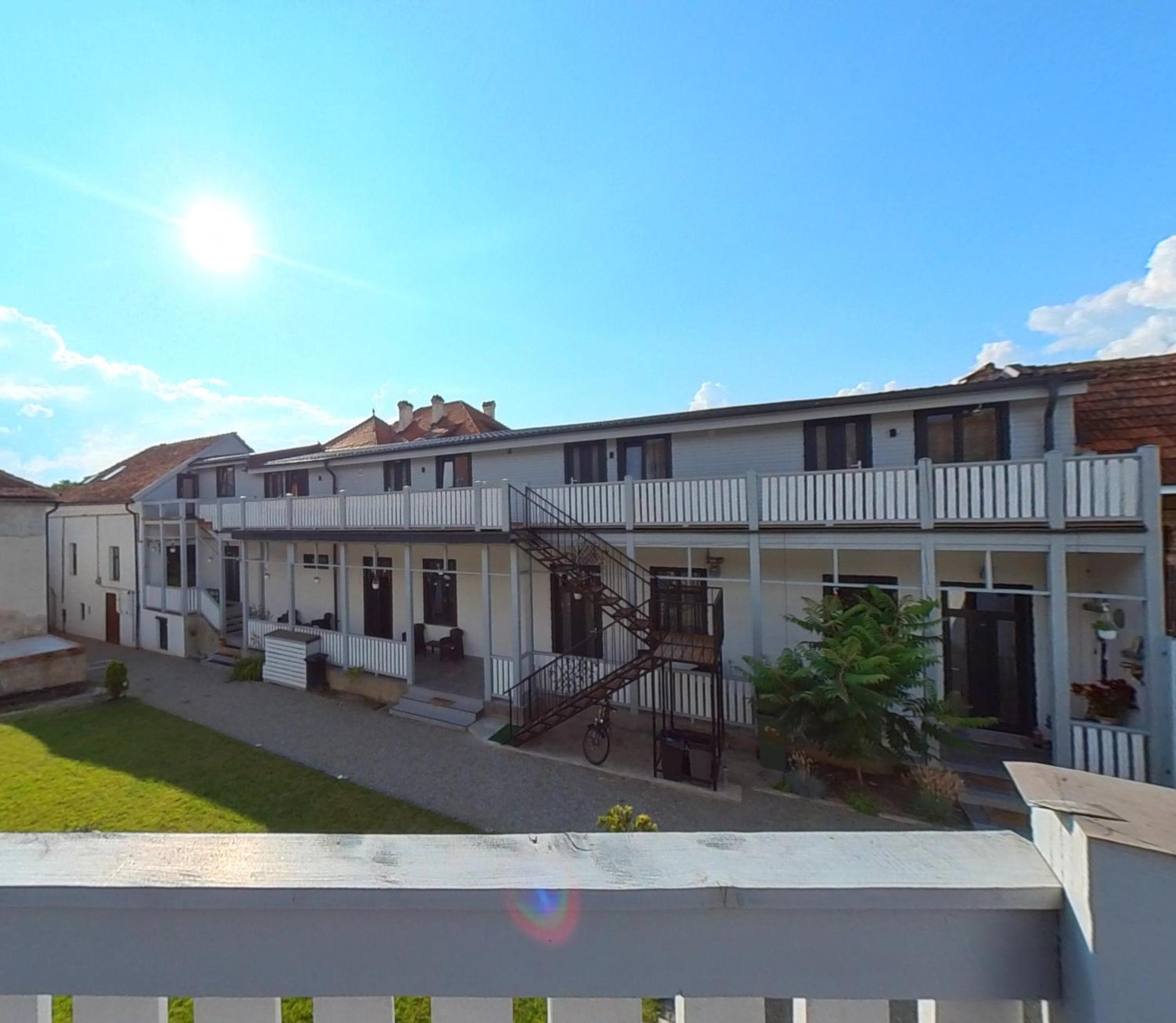 The Muse - Kronstadt Long Street Apartments