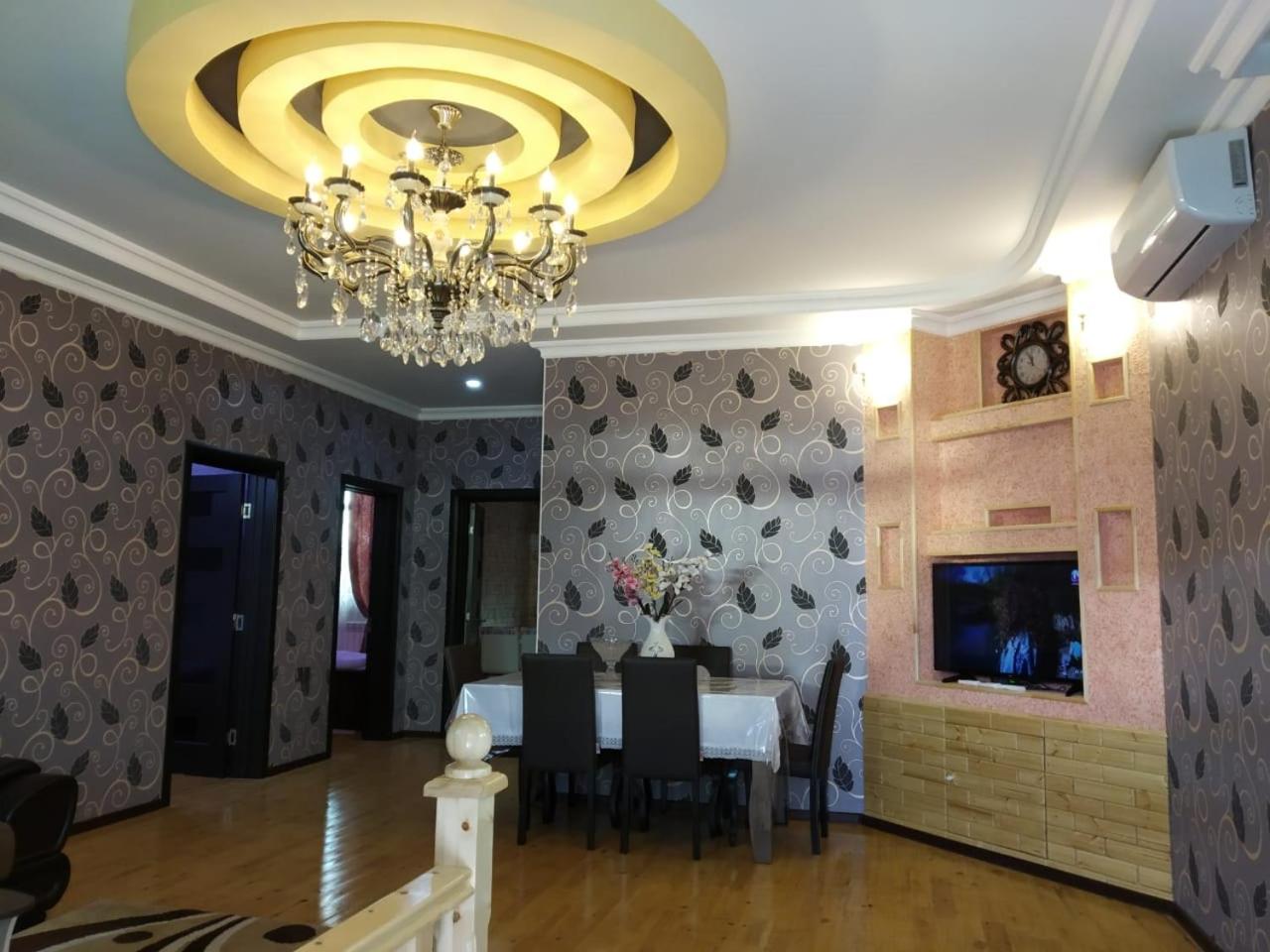 Elnur small villa