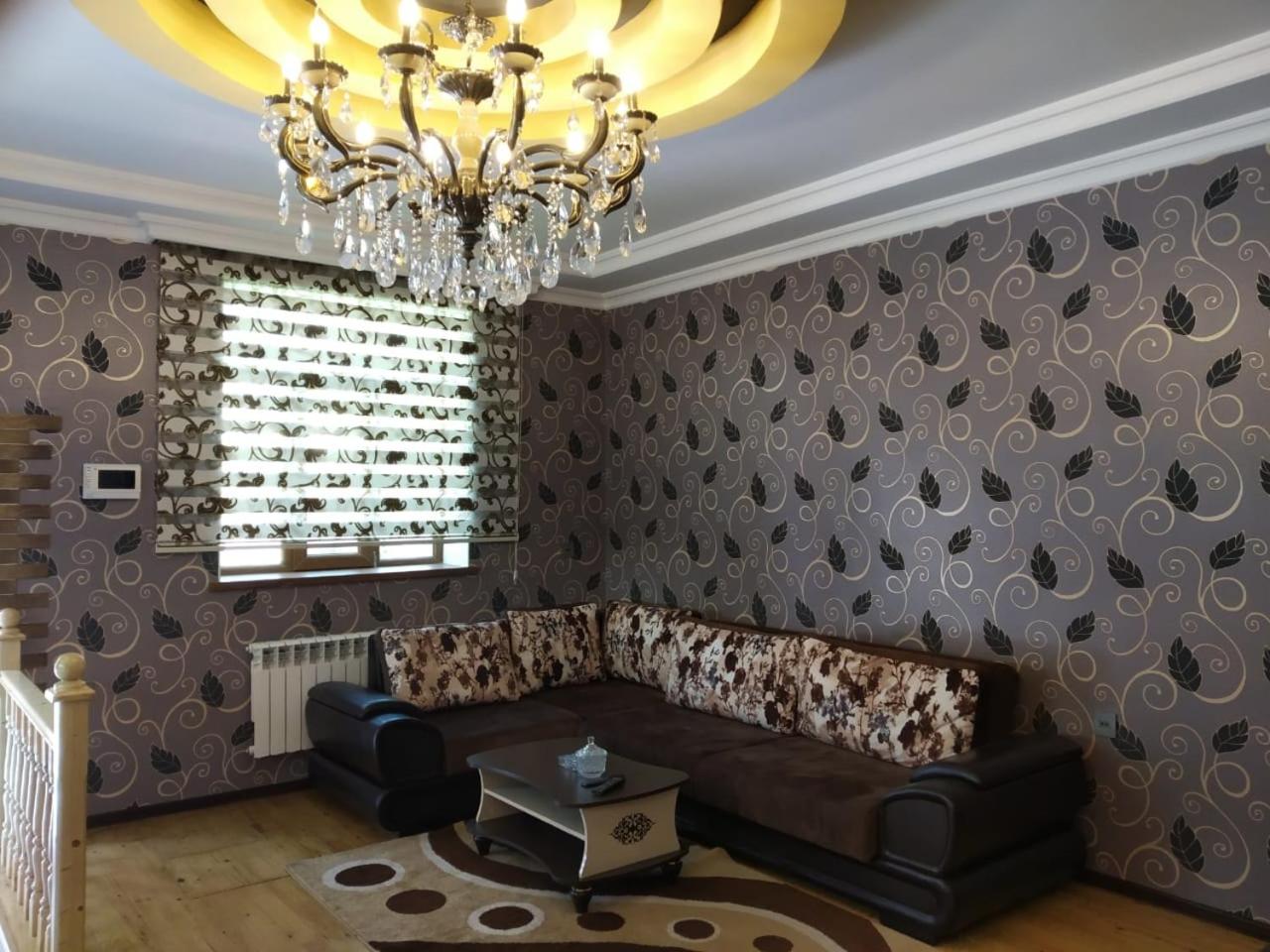 Elnur small villa