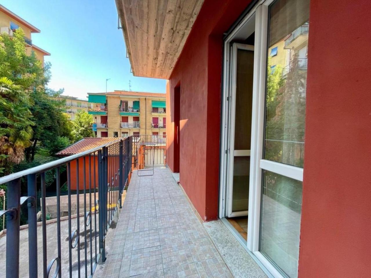 The Orange Housing in Como