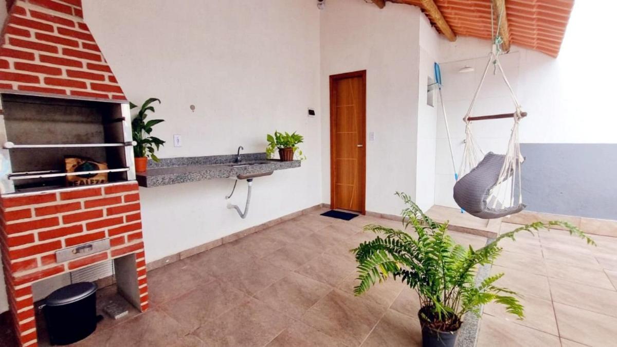Apartamento em condomínio com 2 quartos para 6 pessoas