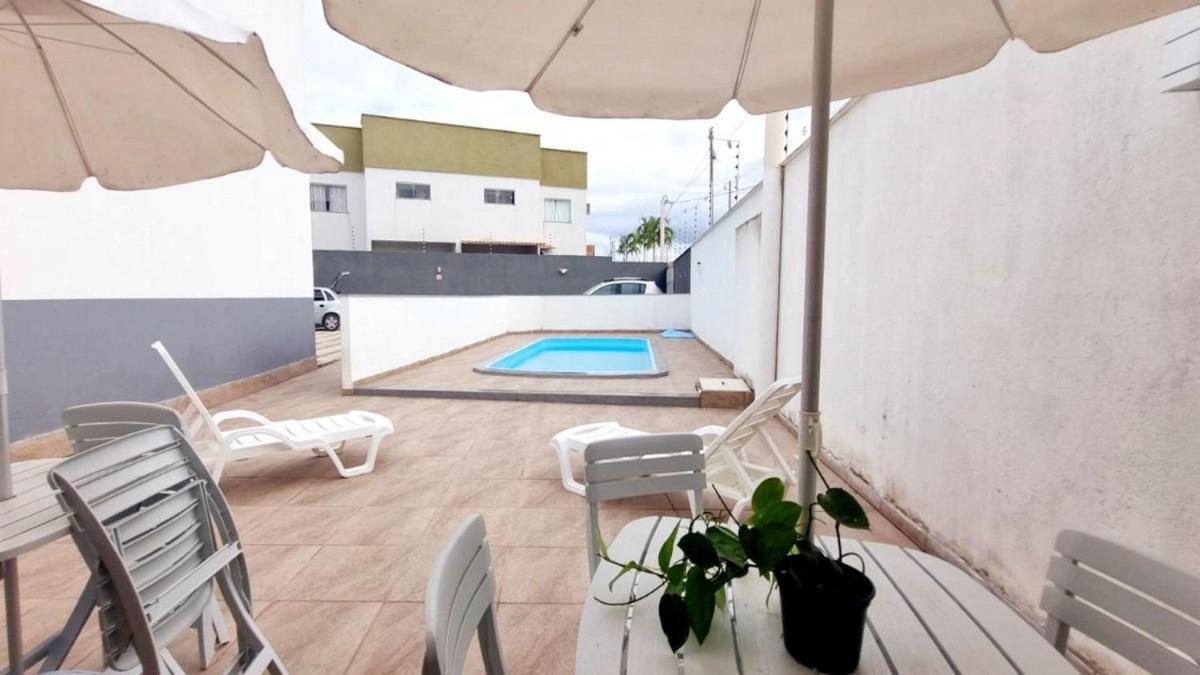 Apartamento em condomínio com 2 quartos para 6 pessoas