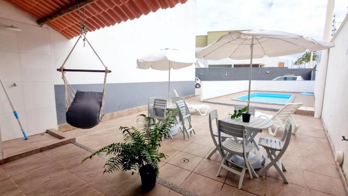 Apartamento em condomínio com 2 quartos para 6 pessoas