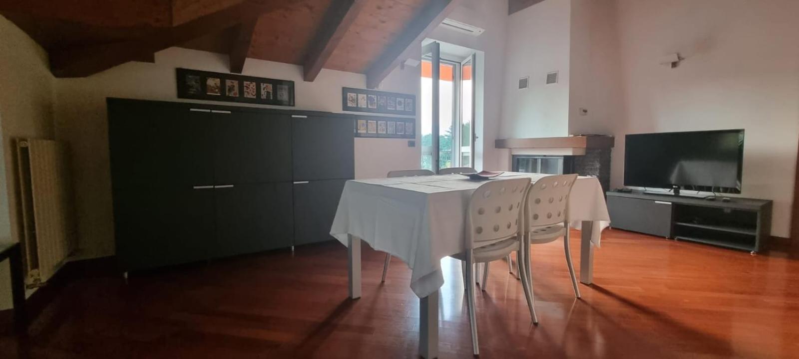 LA MAISON ROSE view 2