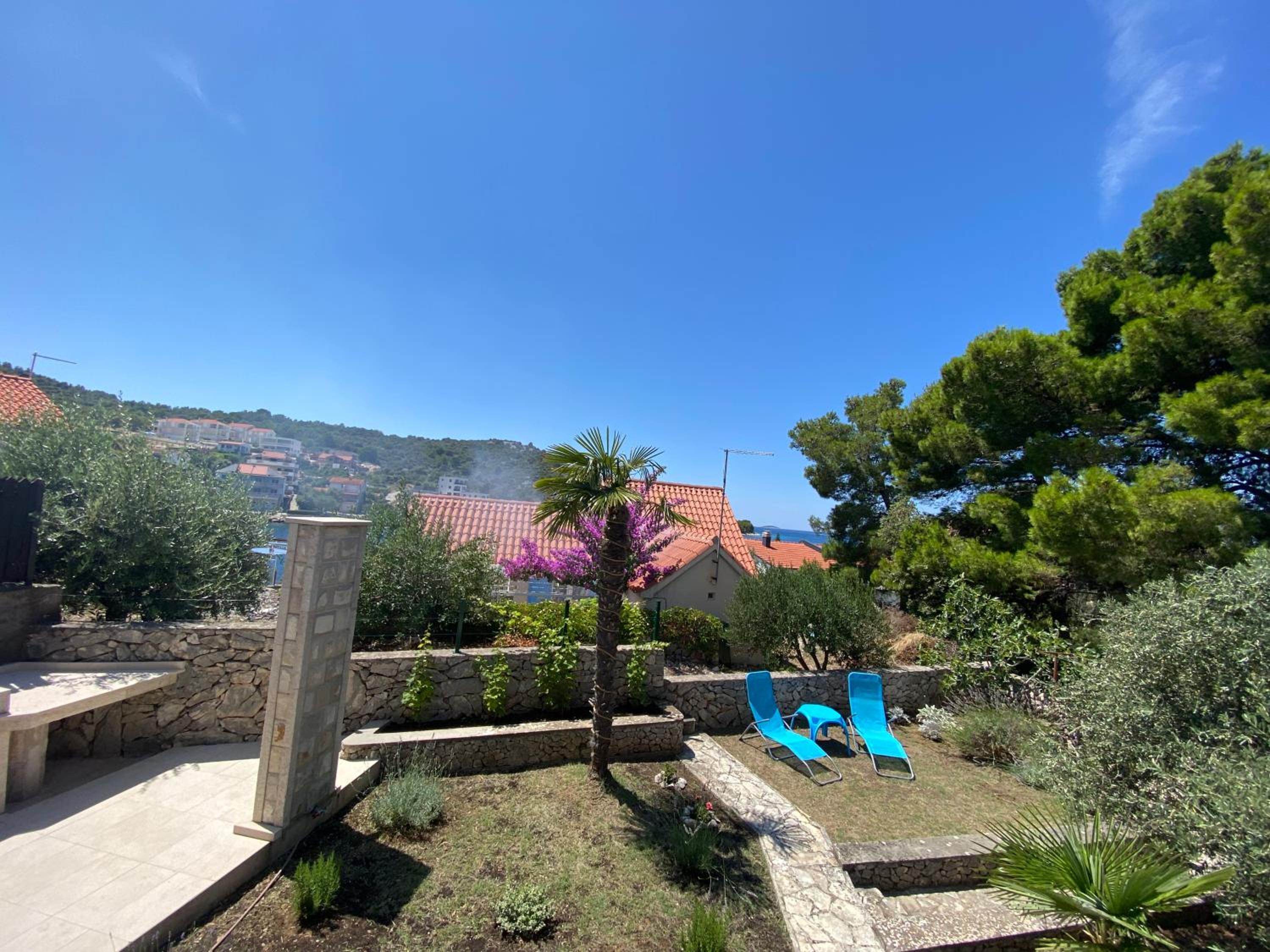Holiday House Mia view 5