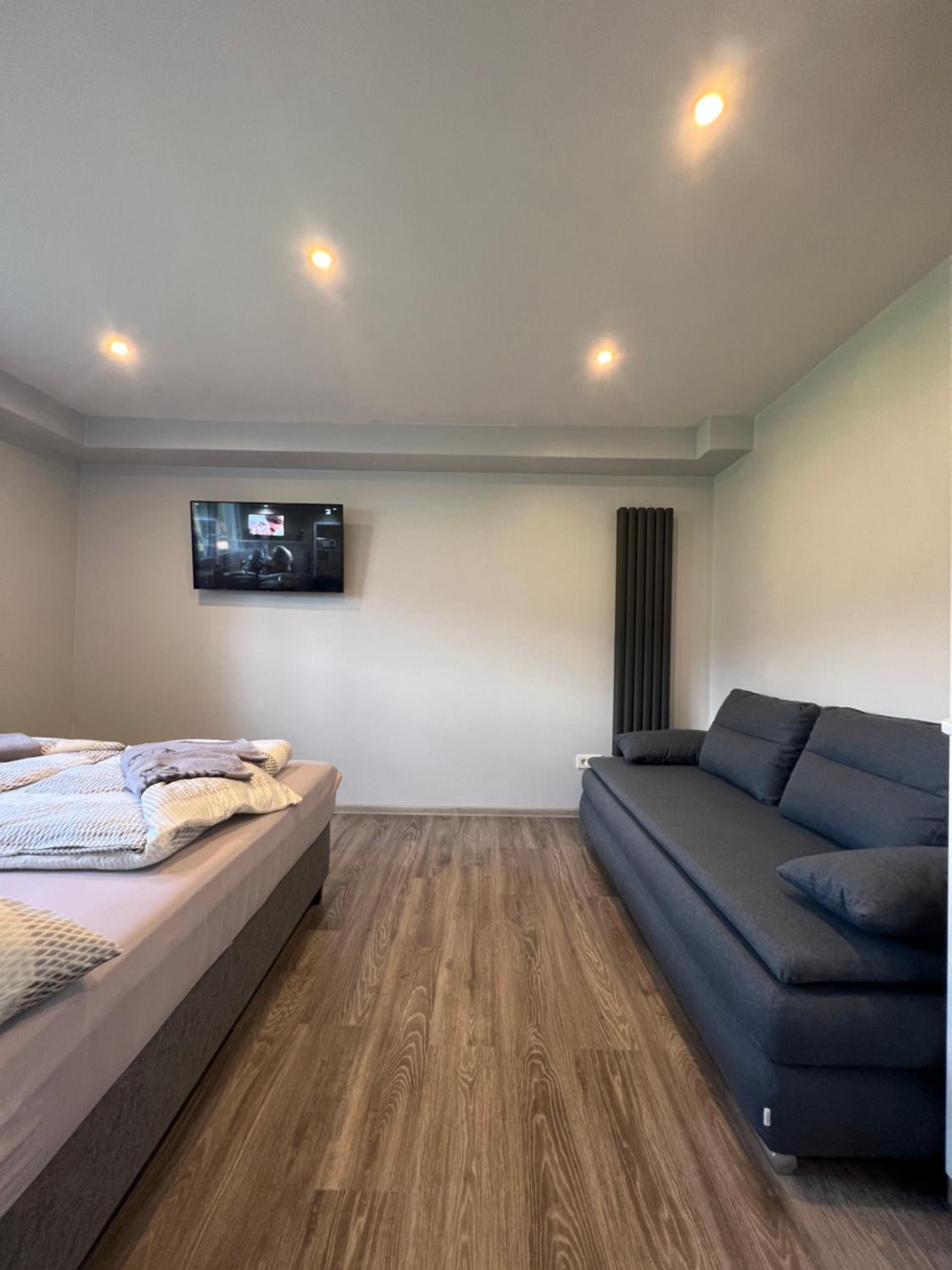 FRESH Apartments