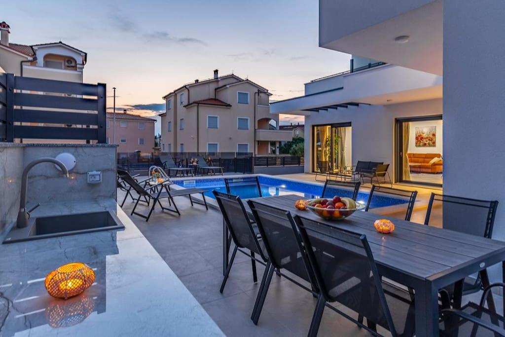 Villa Tamara - 5 min to Medulin beach - istriensonne 0732 view 4