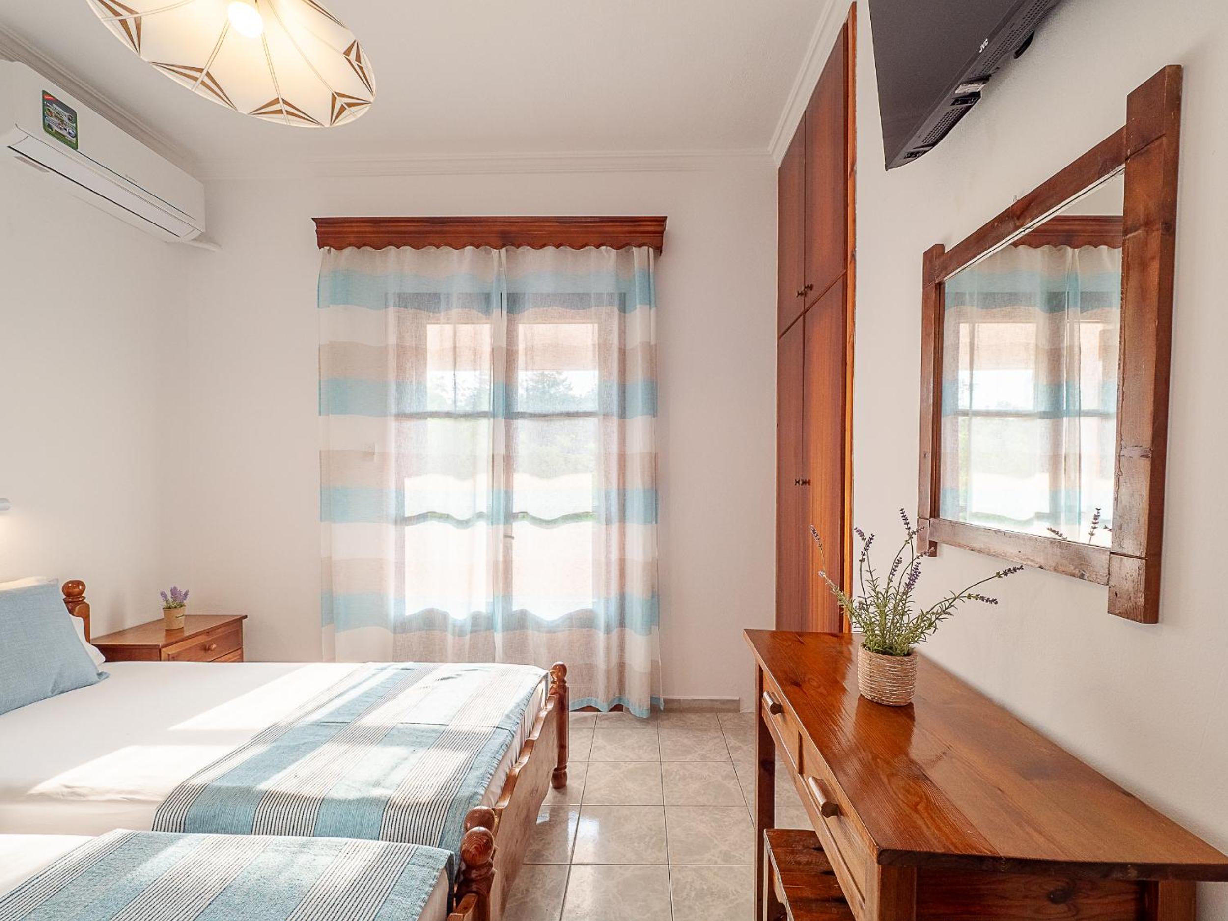 XENOFONTAS APARTMENTs