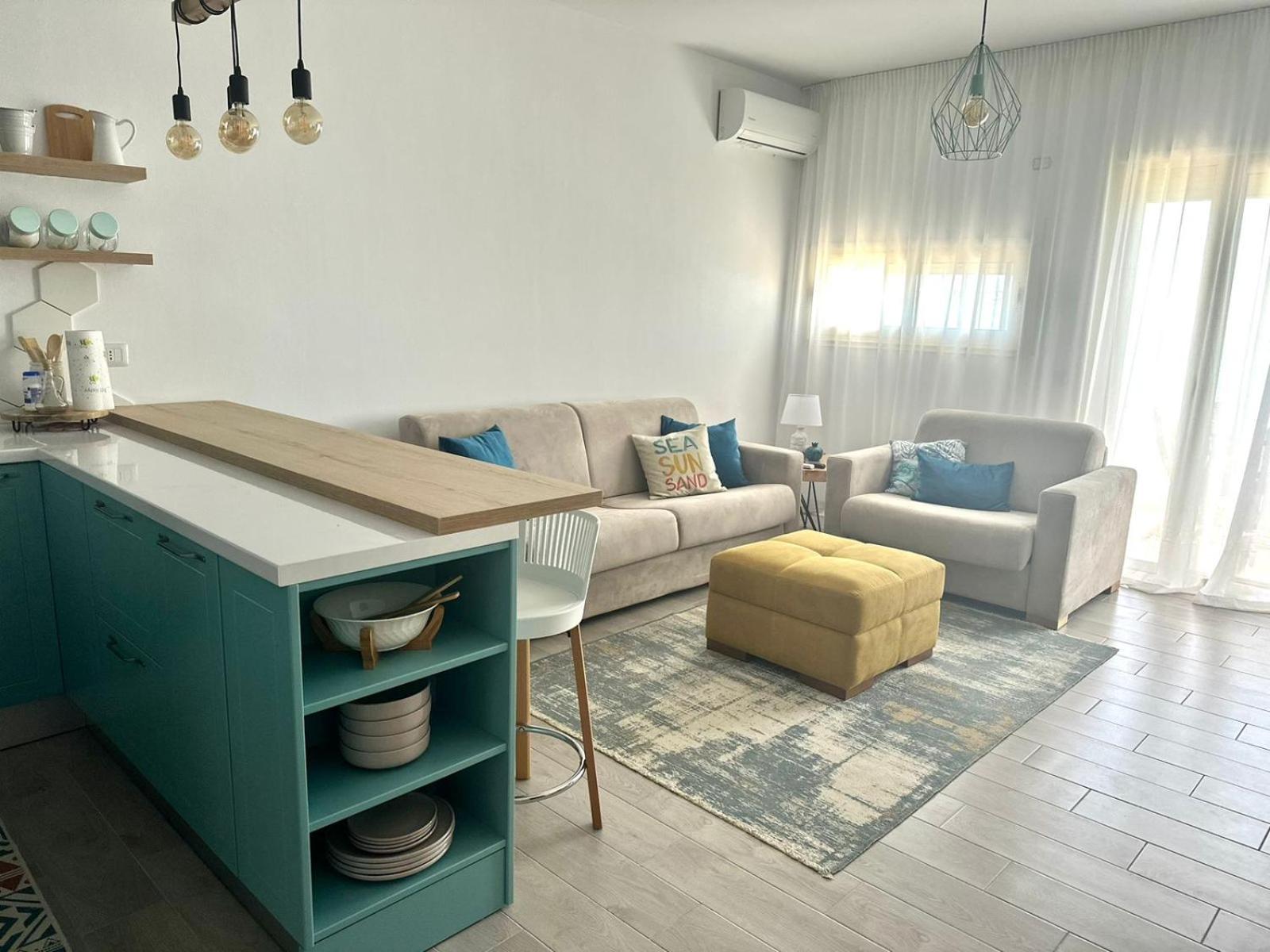 Sunny Hill Apartment