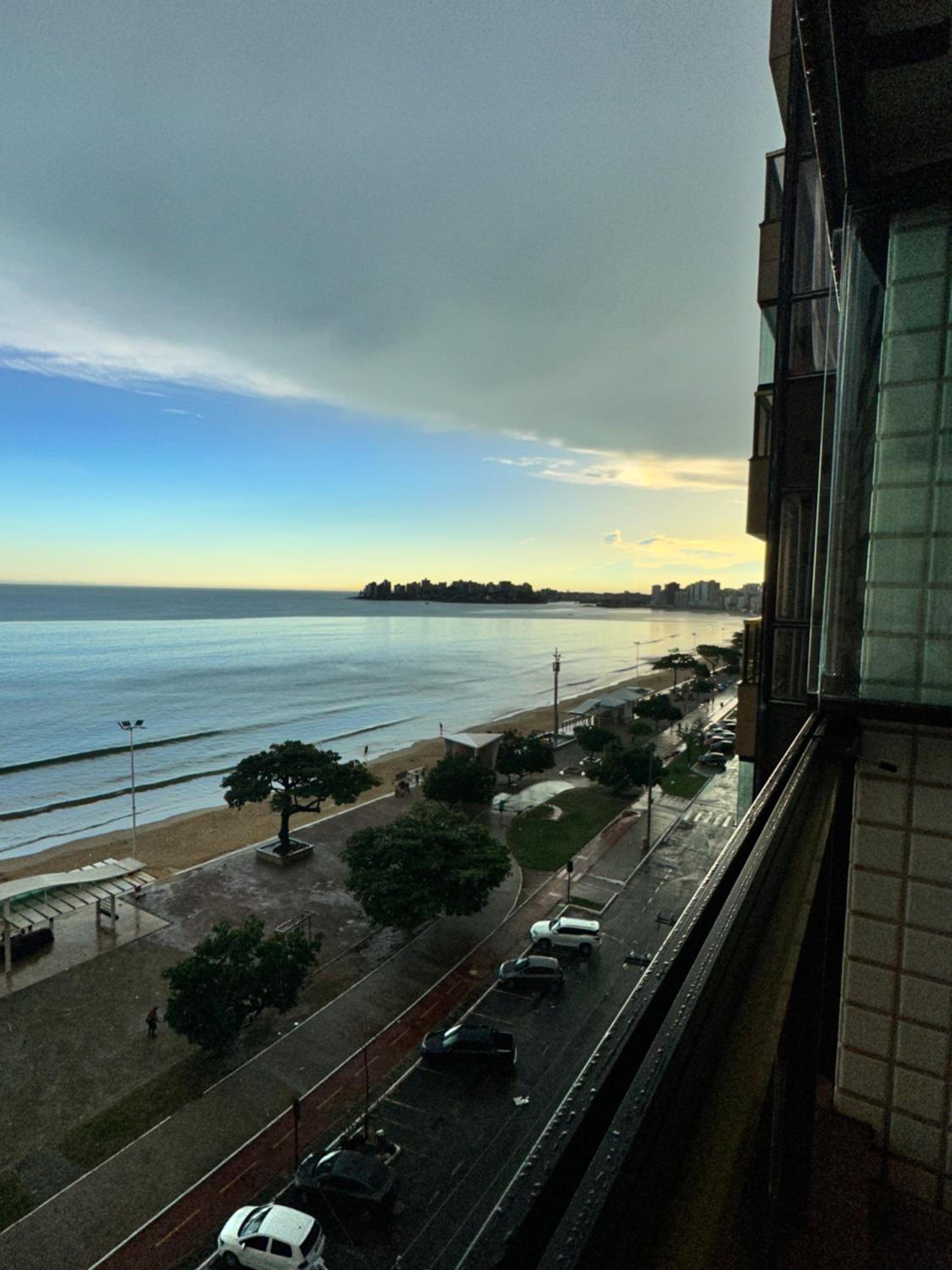 Apartamento de Frente ao Mar na Praia do Morro