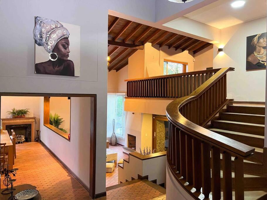 NEW Mansion with pool & jacuzzi, El poblado