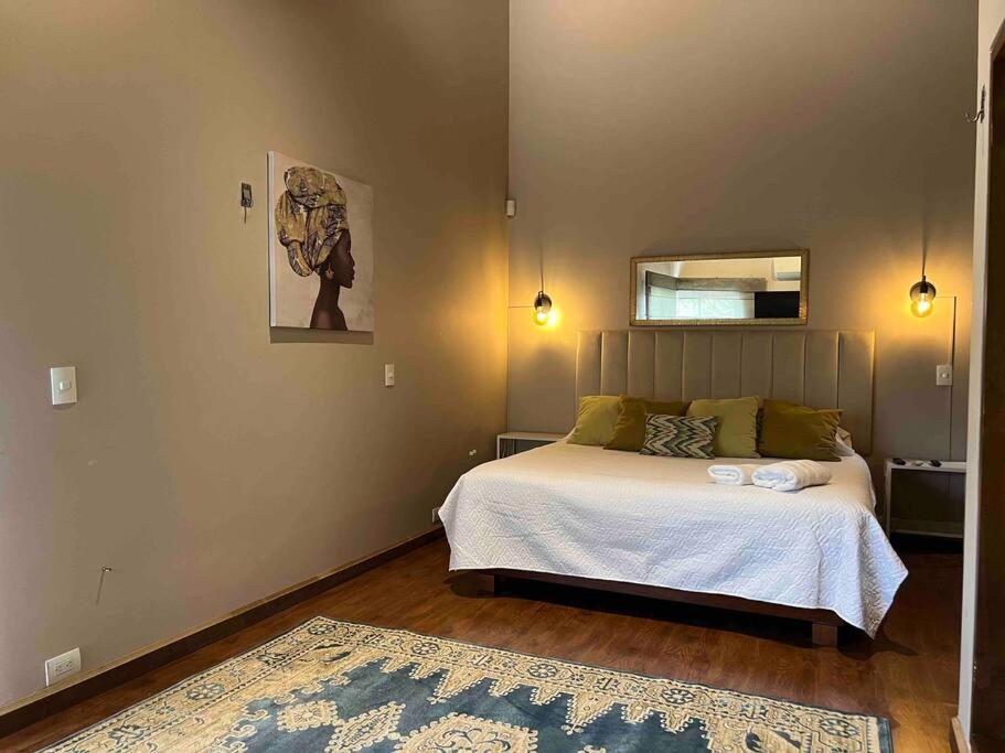 NEW Mansion with pool & jacuzzi, El poblado