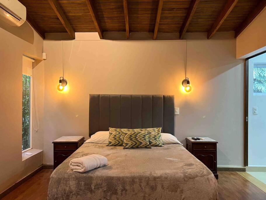 NEW Mansion with pool & jacuzzi, El poblado
