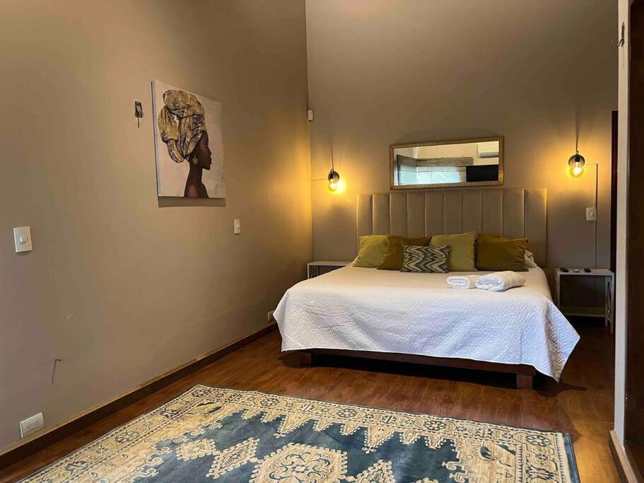 NEW Mansion with pool & jacuzzi, El poblado