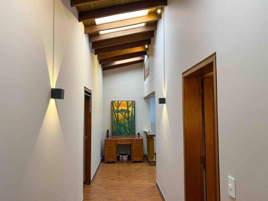 NEW Mansion with pool & jacuzzi, El poblado