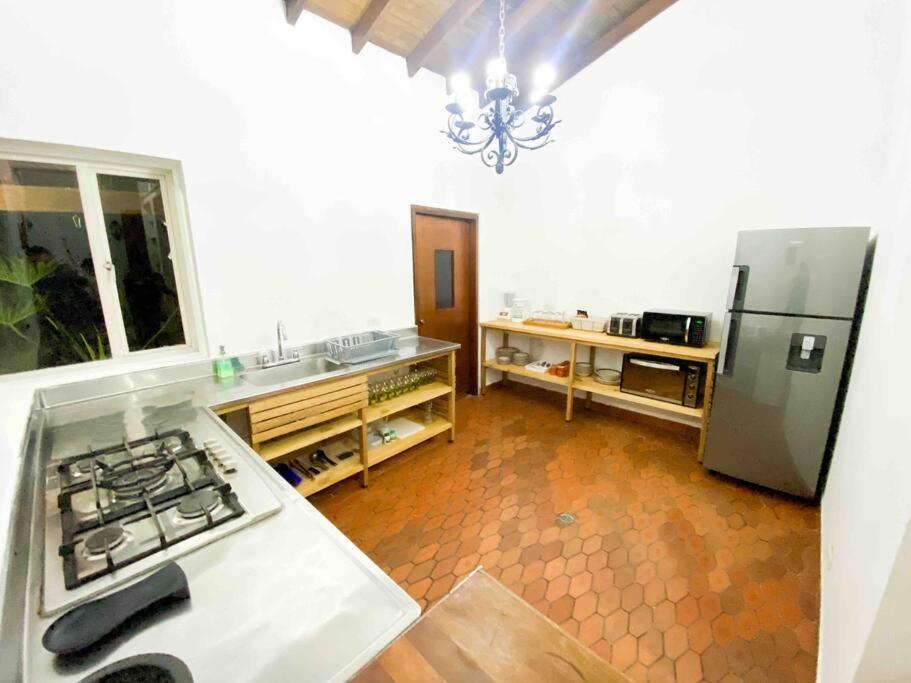 NEW Mansion with pool & jacuzzi, El poblado
