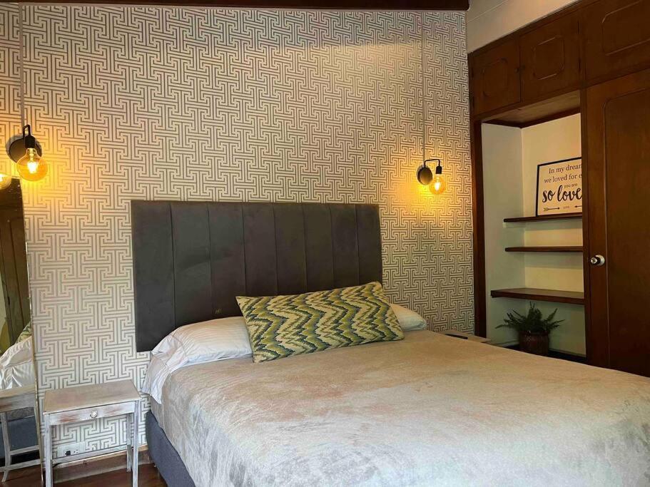 NEW Mansion with pool & jacuzzi, El poblado