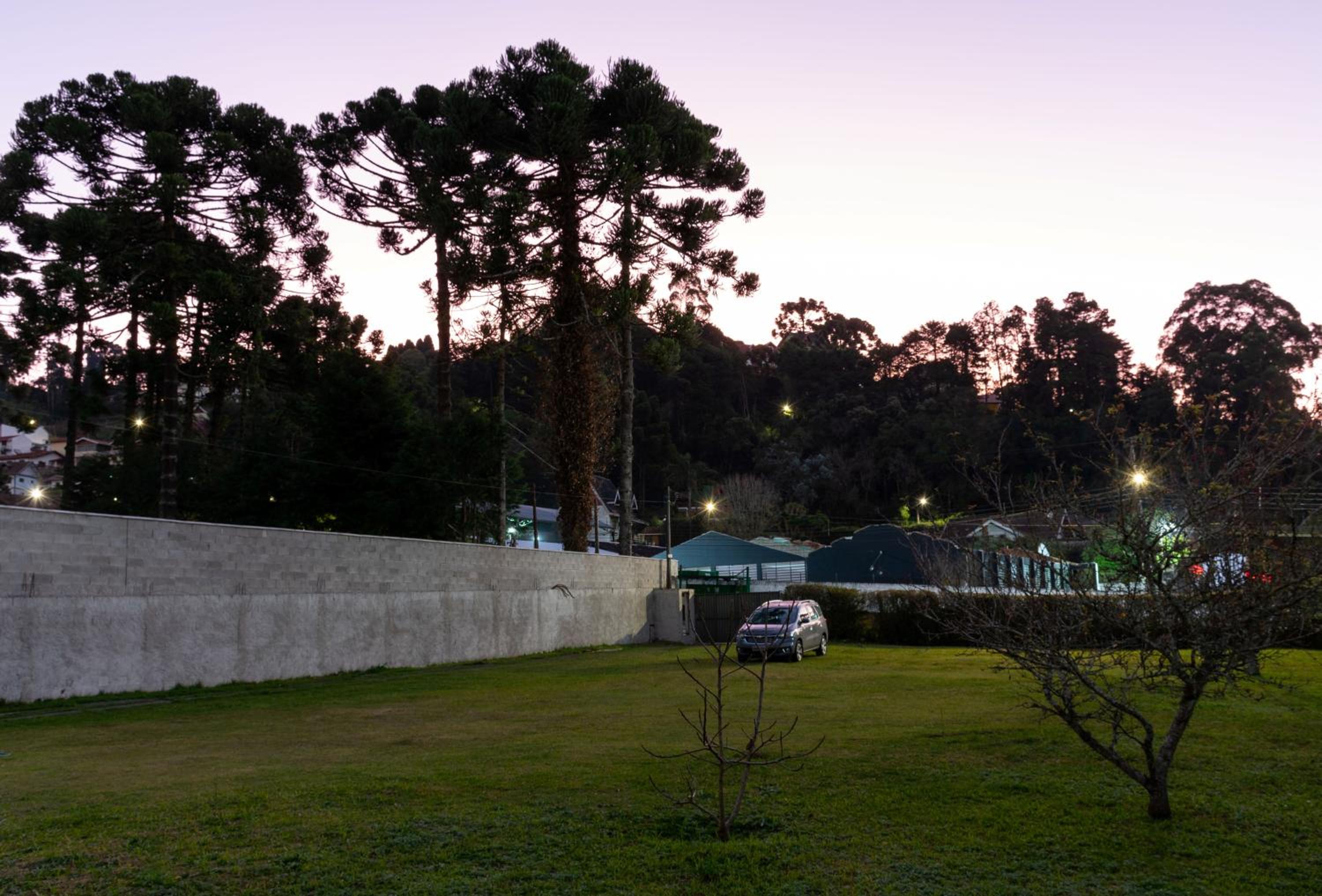 Casa com grande quintal em Campos do Jordão