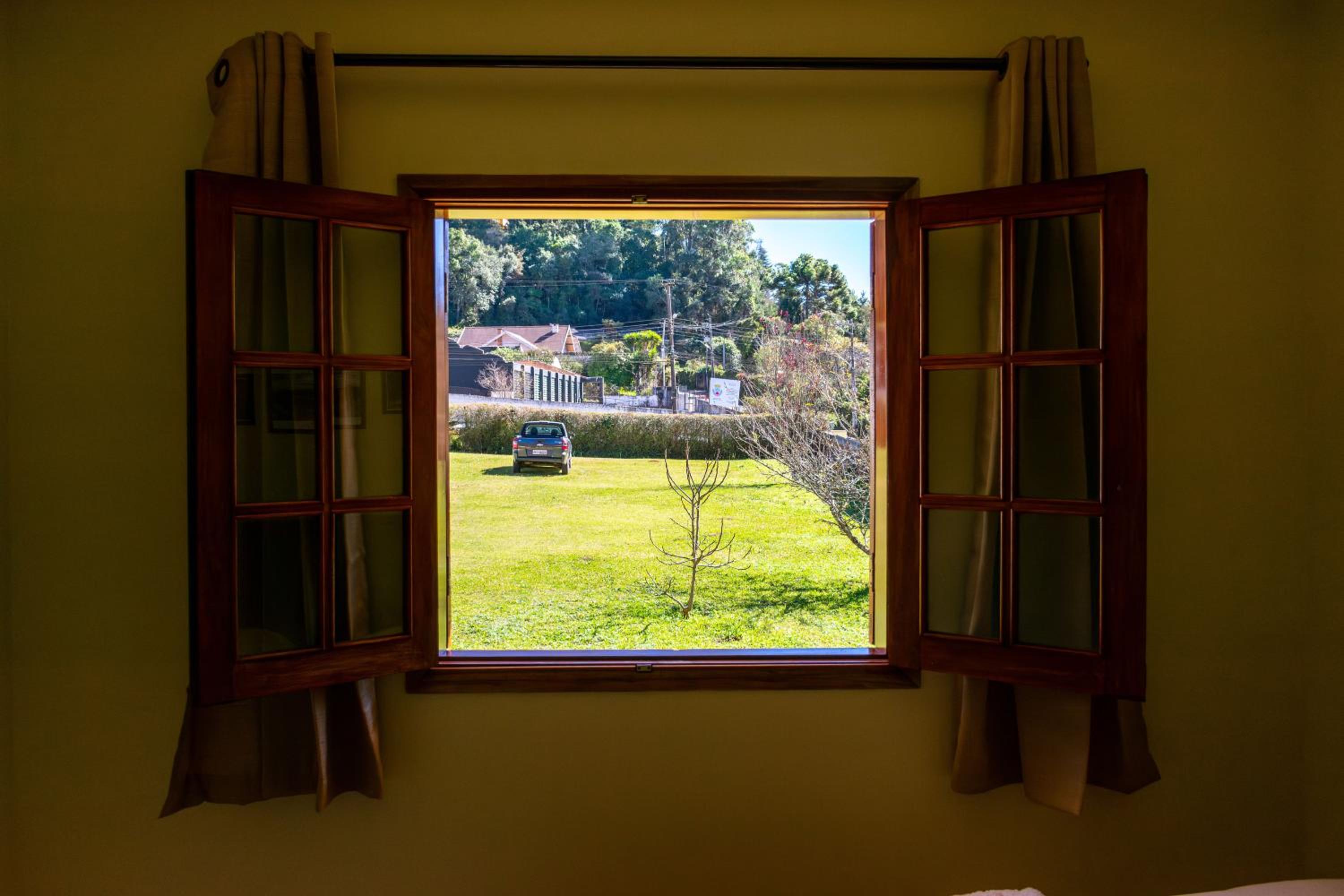 Casa com grande quintal em Campos do Jordão