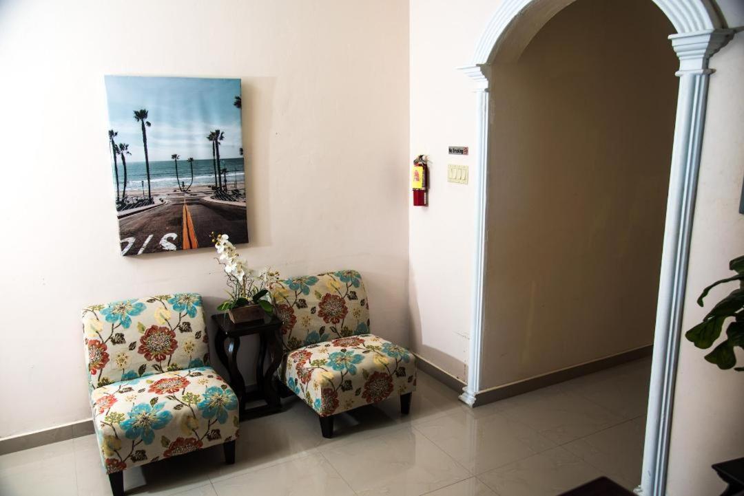 Dela de-Rose Guest House Negril Jamaica