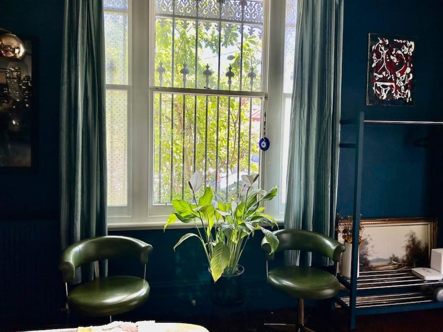 The Eversley - a Stylish Terrace house in Fitzroy