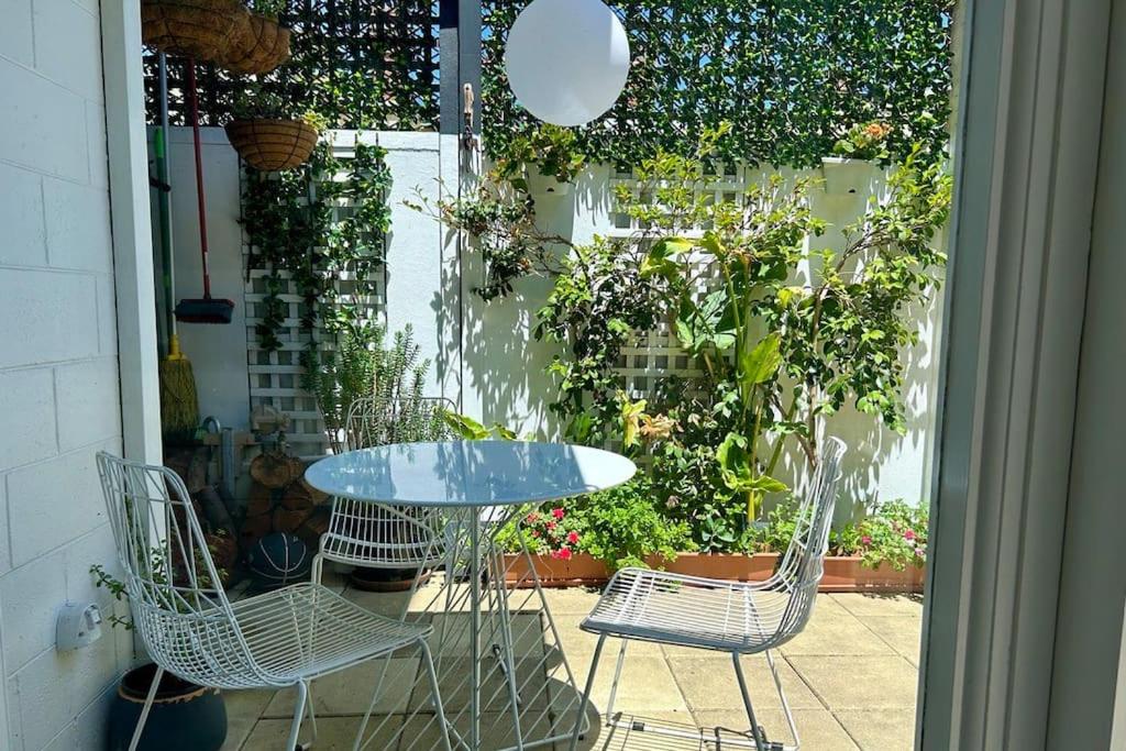 The Eversley - a Stylish Terrace house in Fitzroy