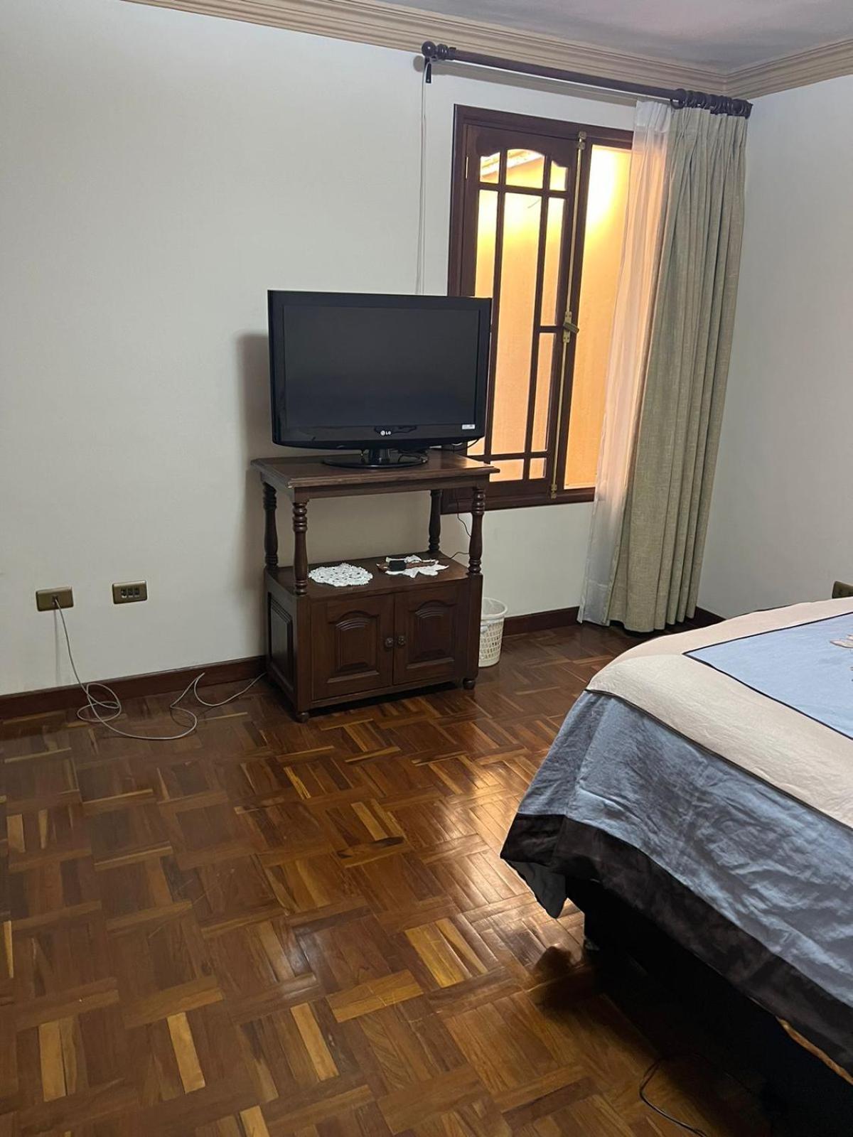 HABITACIONES PRIVADAS NOVILLO