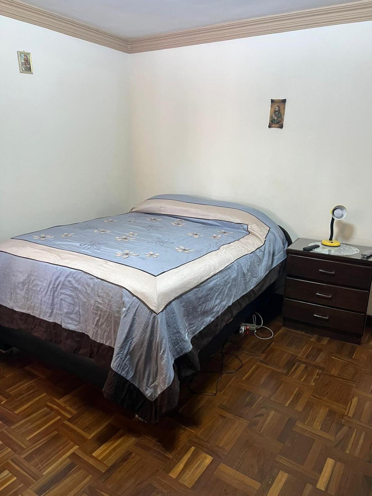 HABITACIONES PRIVADAS NOVILLO