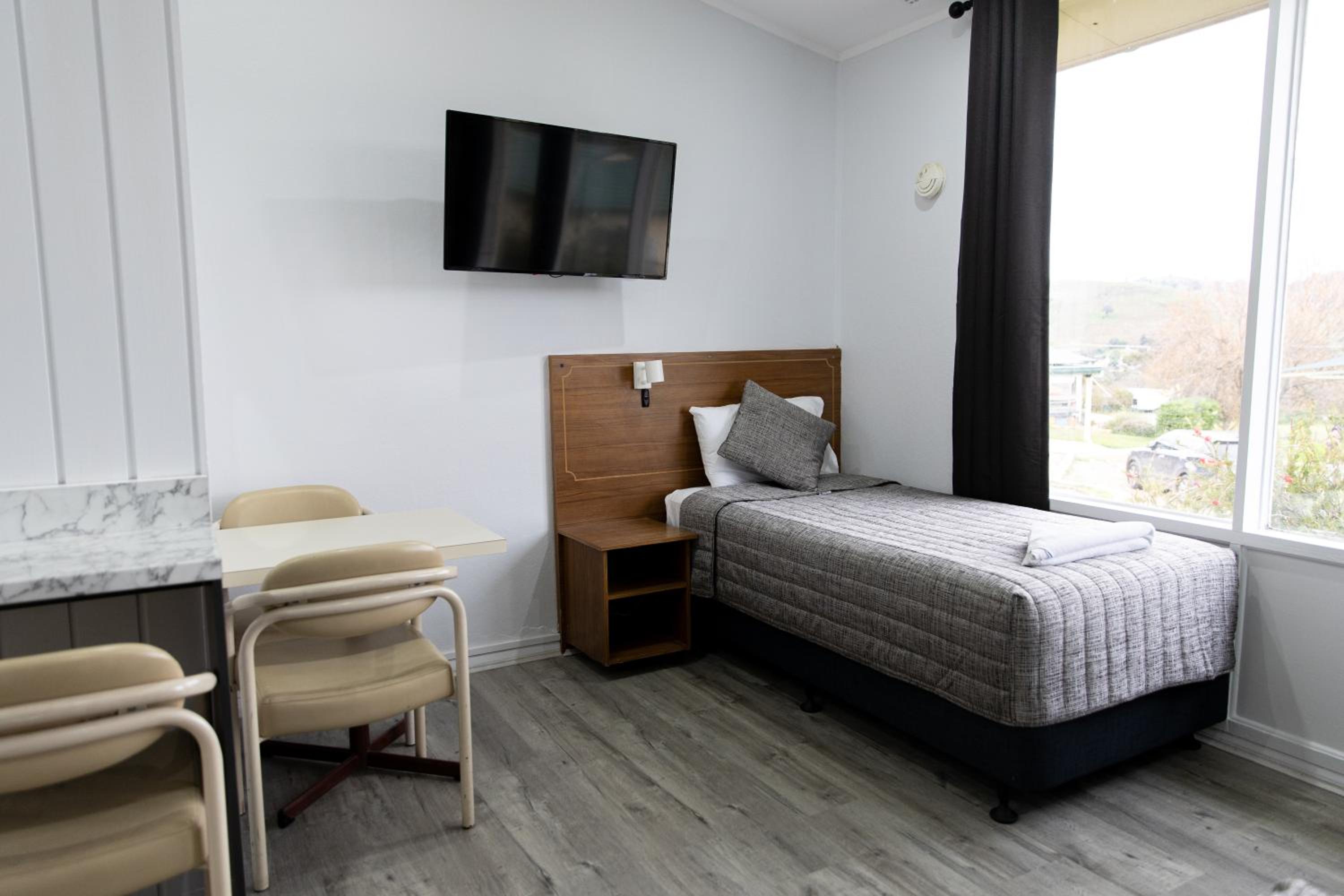 Garden Motor Inn