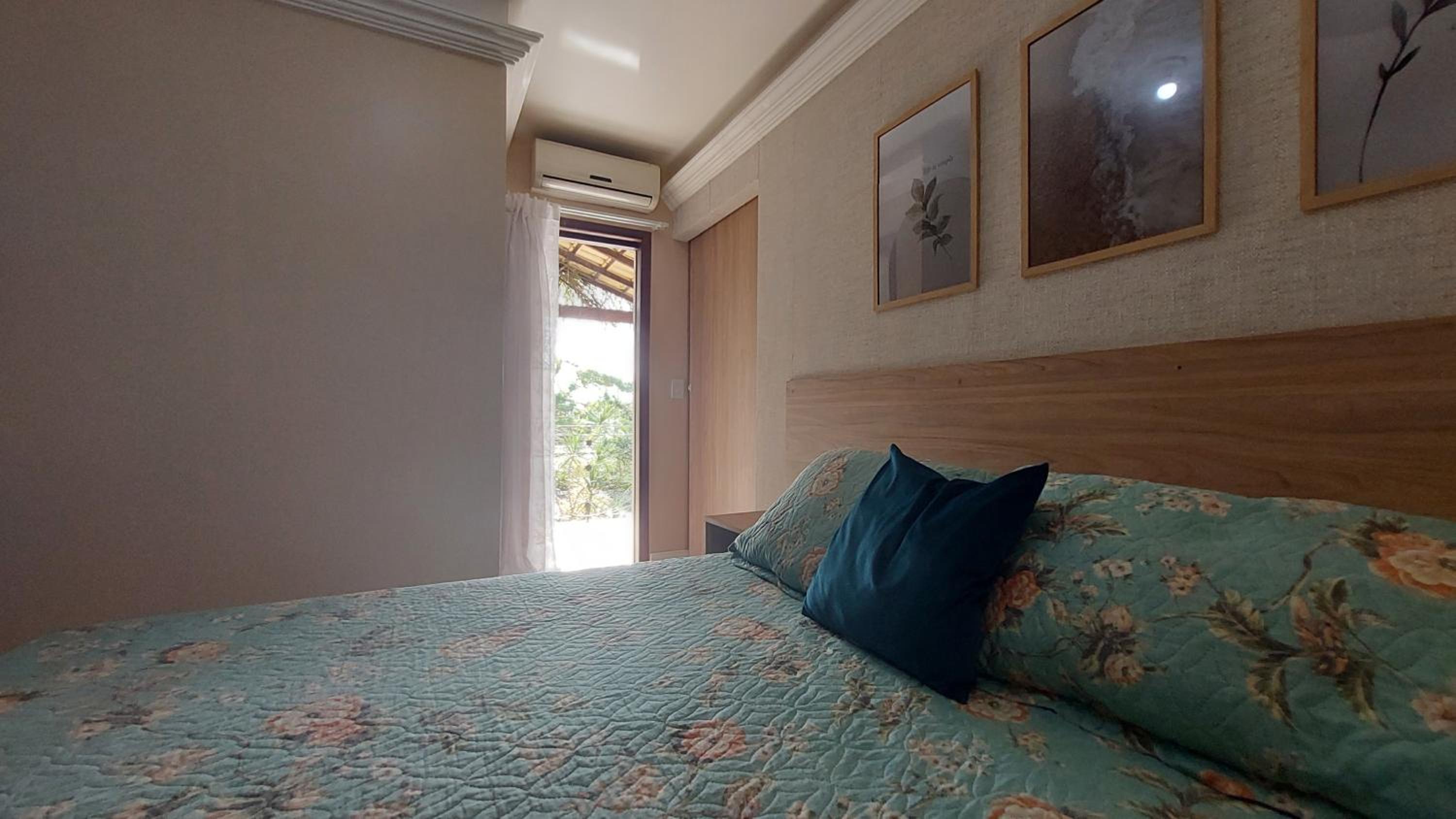 Linda Casa no Jardim Mariléa com Área Gourmet e Hidromassagem!