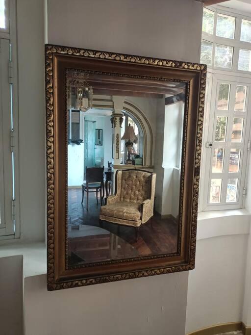 Estudio Duplex Vintage en el Centro para 4H Atelier